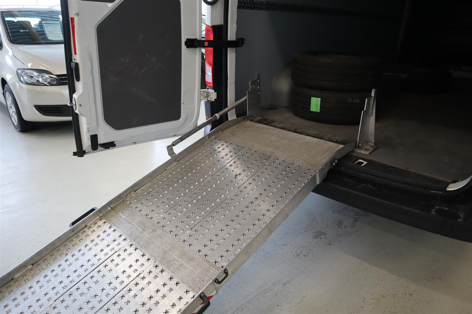 VOLKSWAGEN Crafter 2021