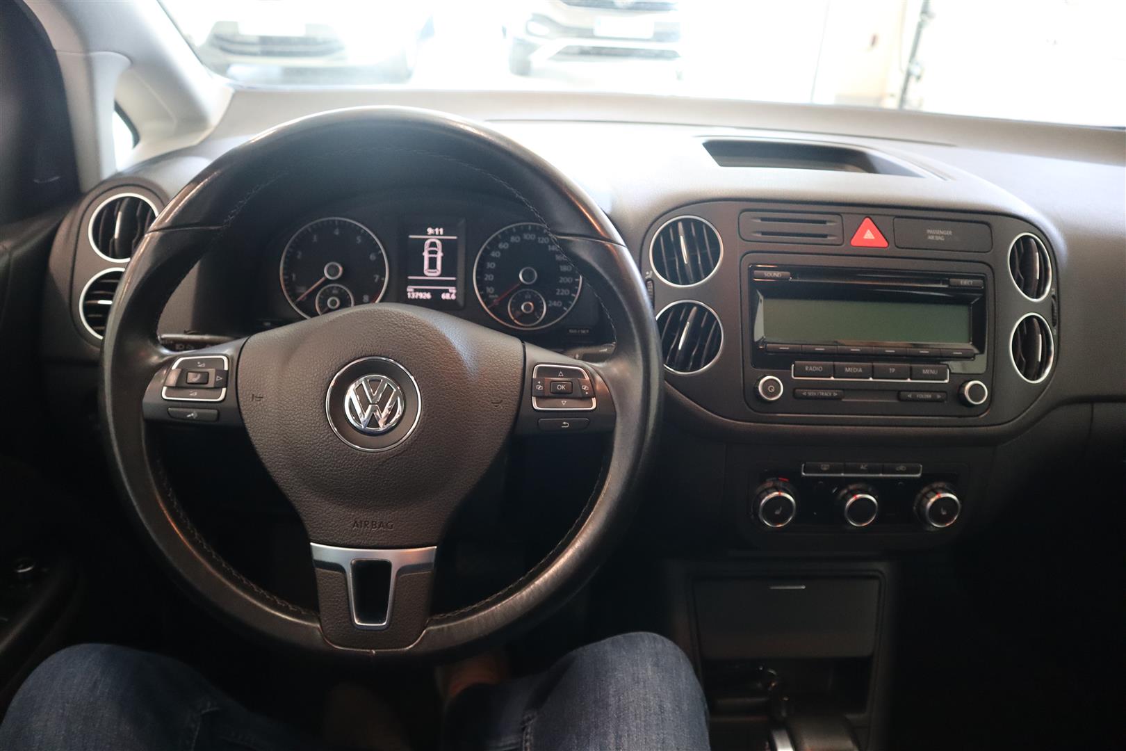 VOLKSWAGEN Golf Plus 2010