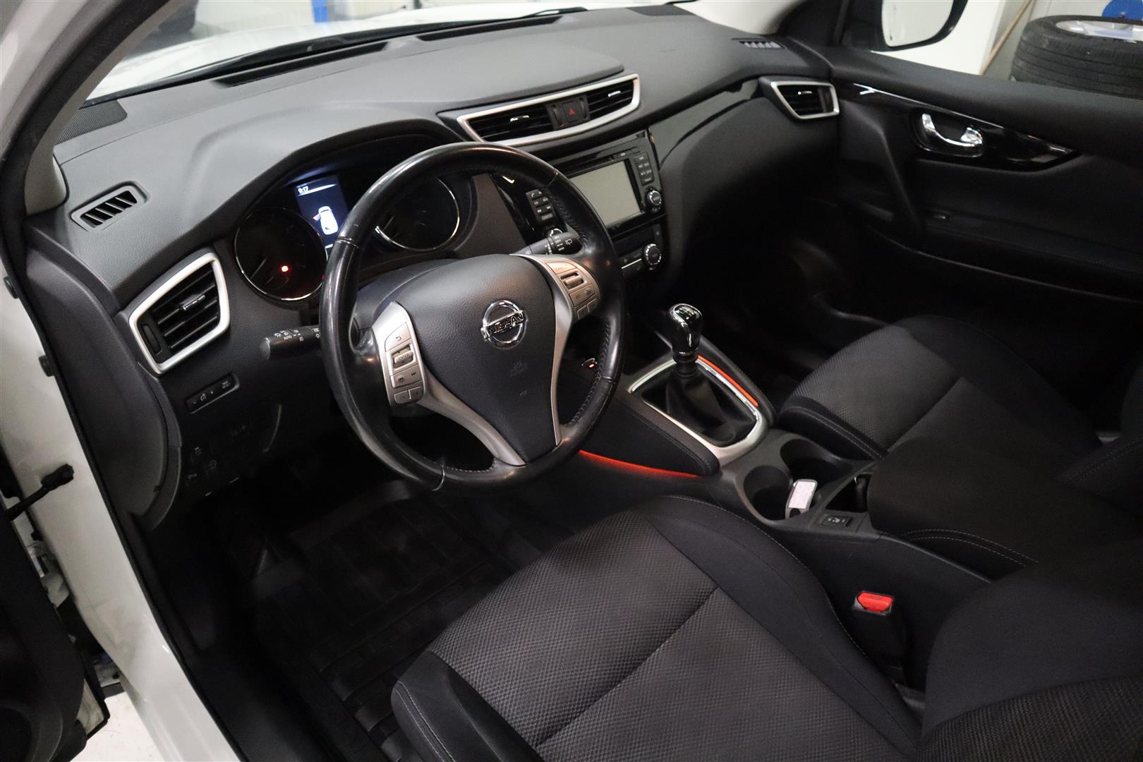 NISSAN Qashqai 2014