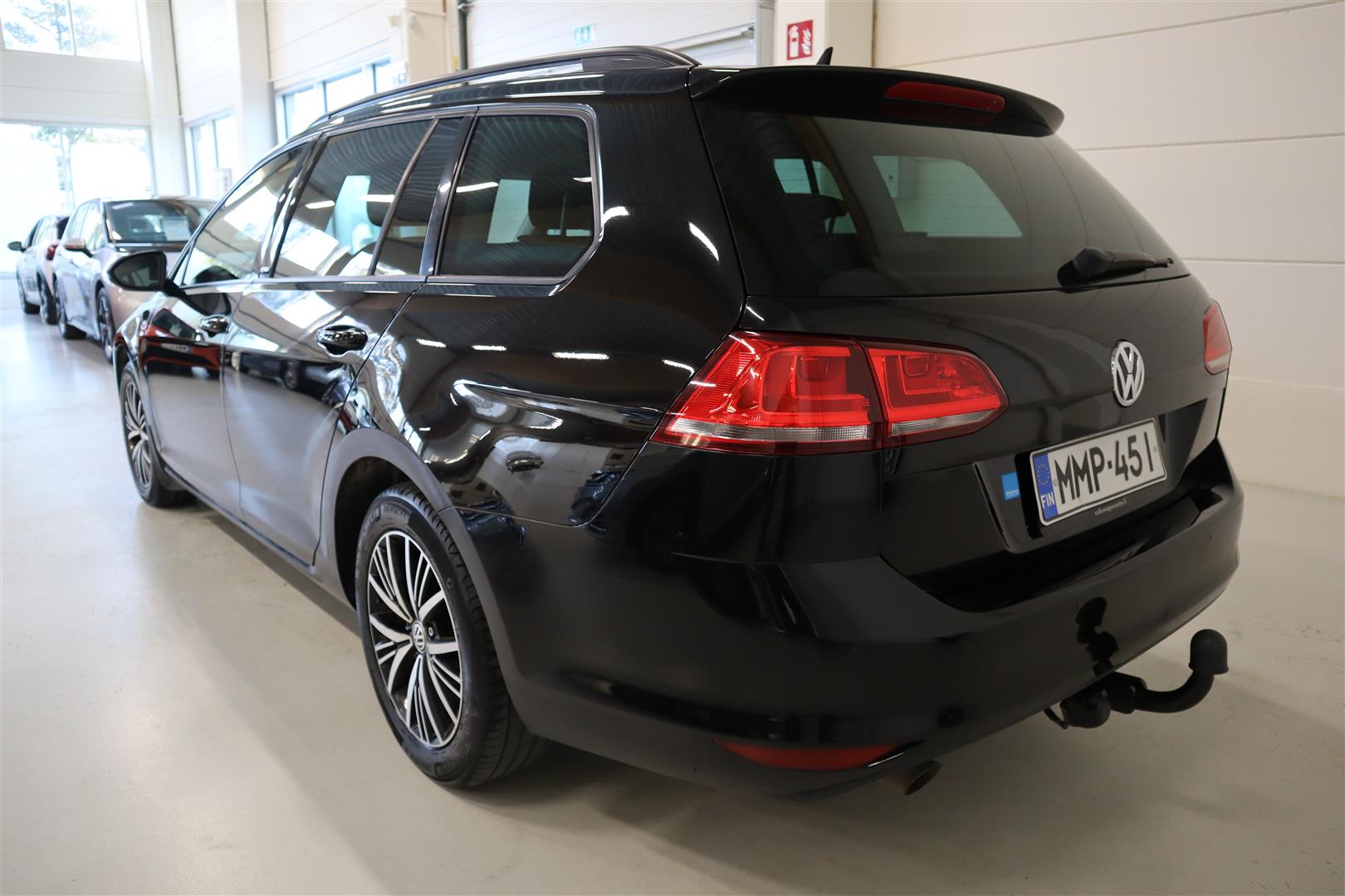 VOLKSWAGEN Golf 2016