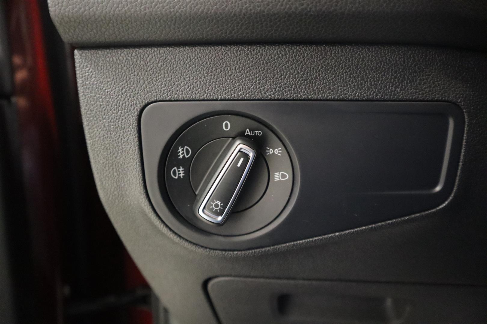 VOLKSWAGEN Tiguan 2016