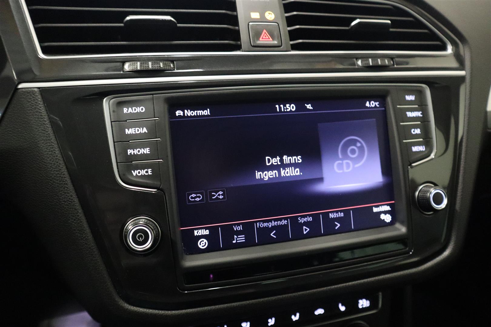 VOLKSWAGEN Tiguan 2016