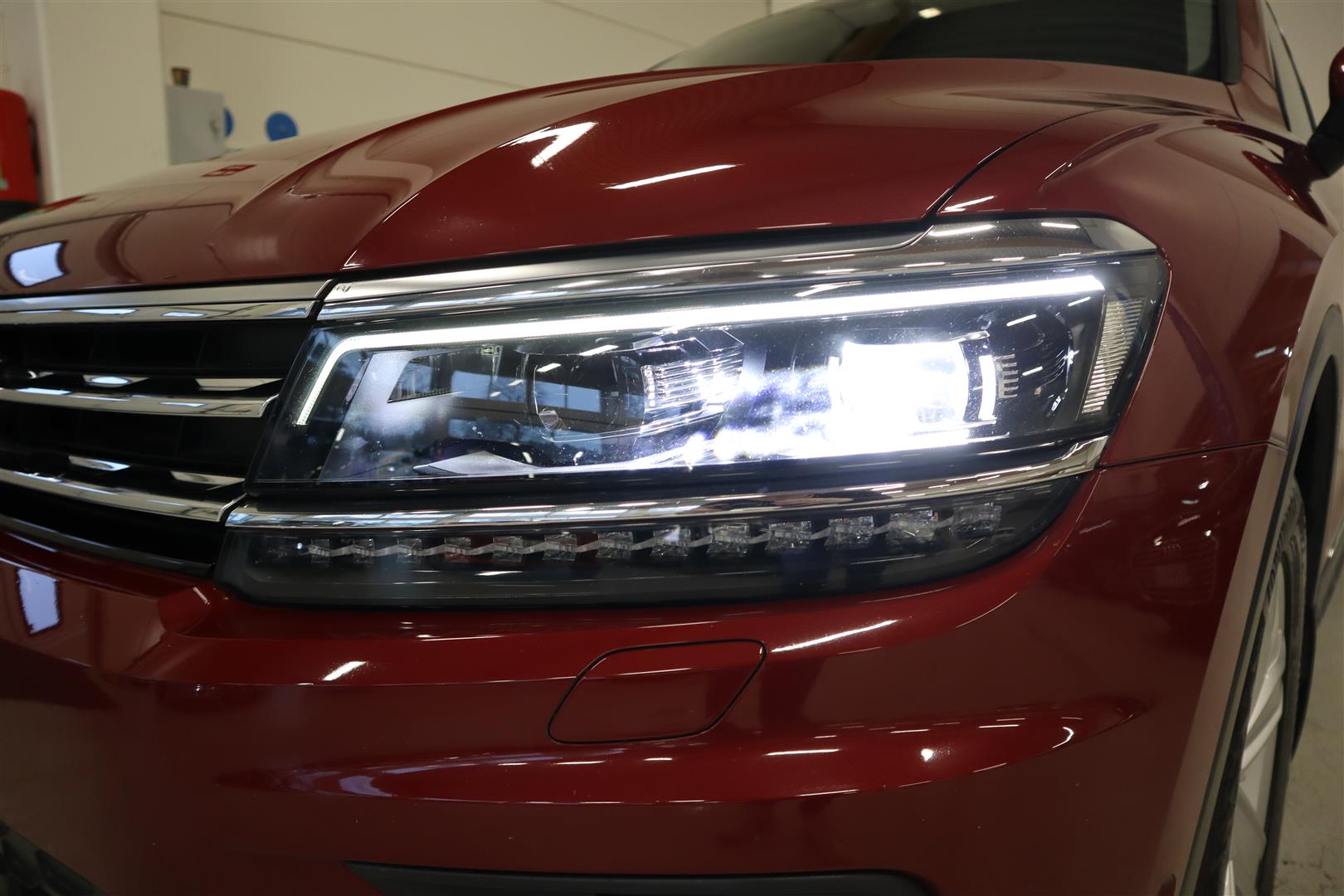 VOLKSWAGEN Tiguan 2016