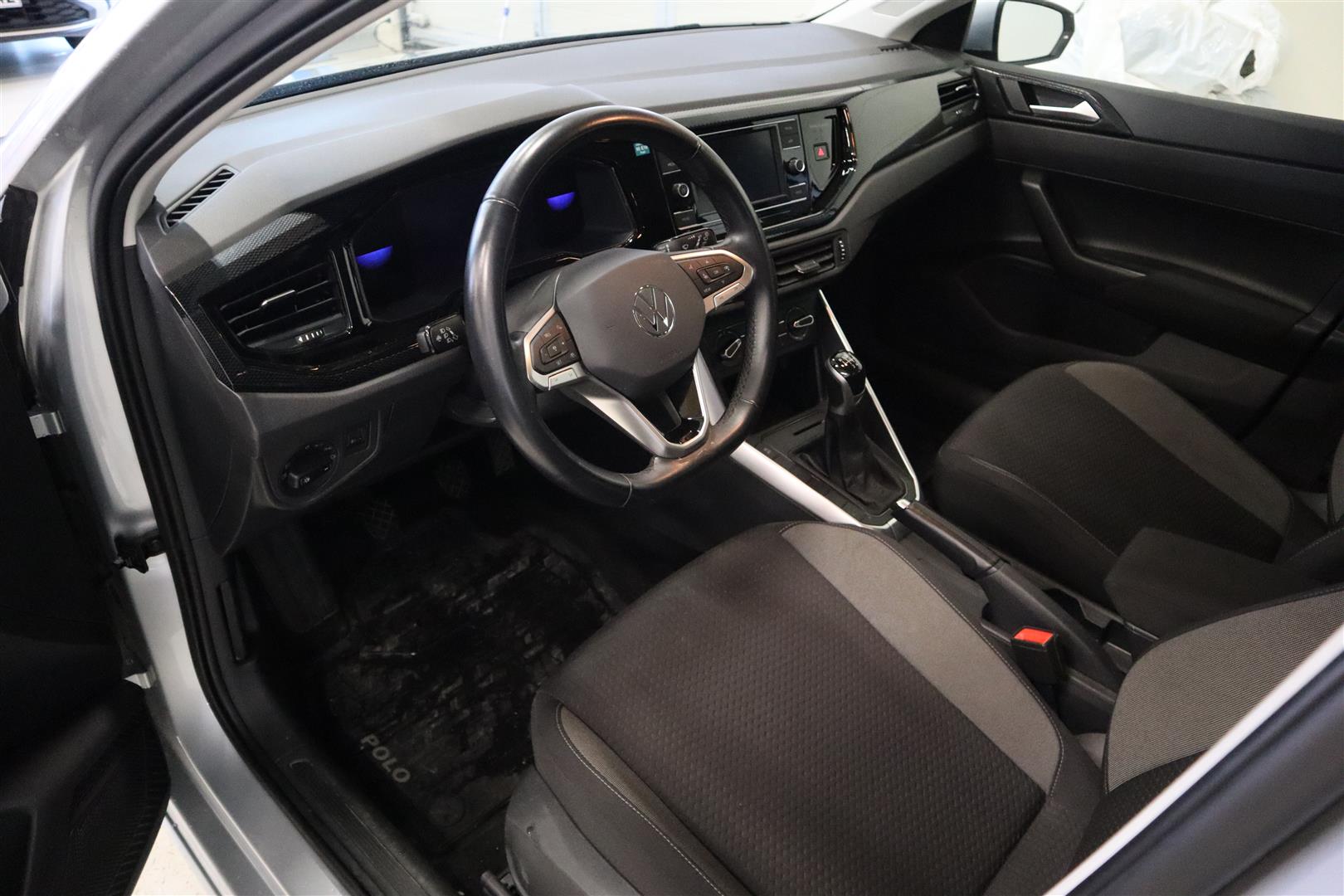 VOLKSWAGEN Polo 2023