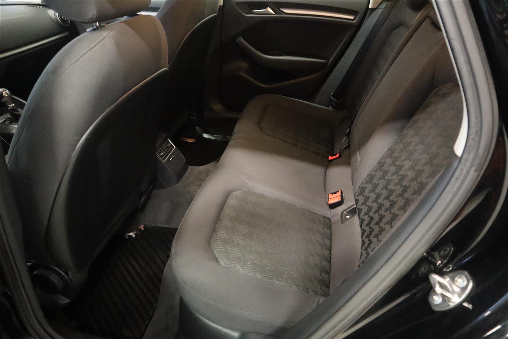 AUDI A3 2014