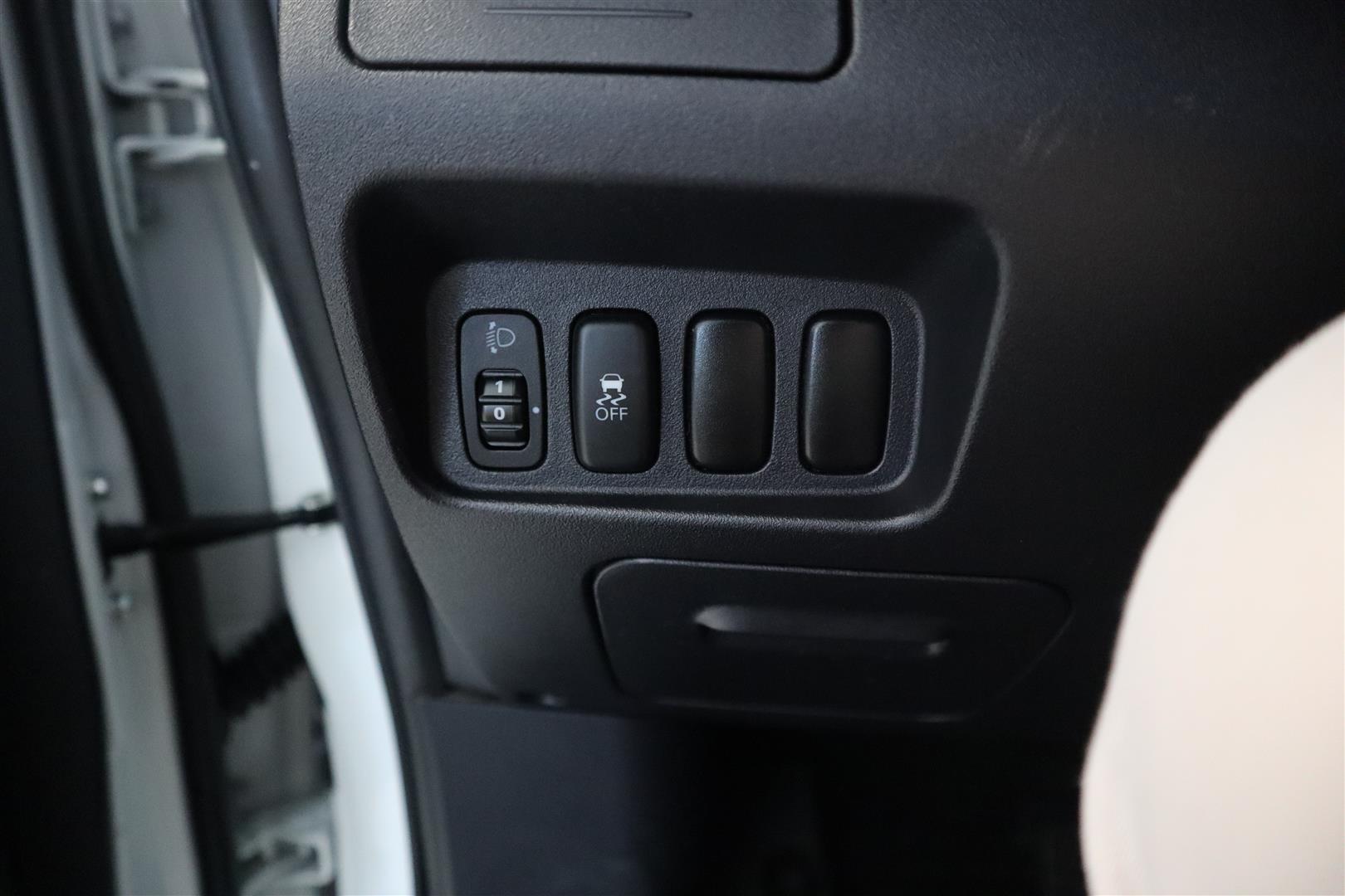 MITSUBISHI Outlander 2012