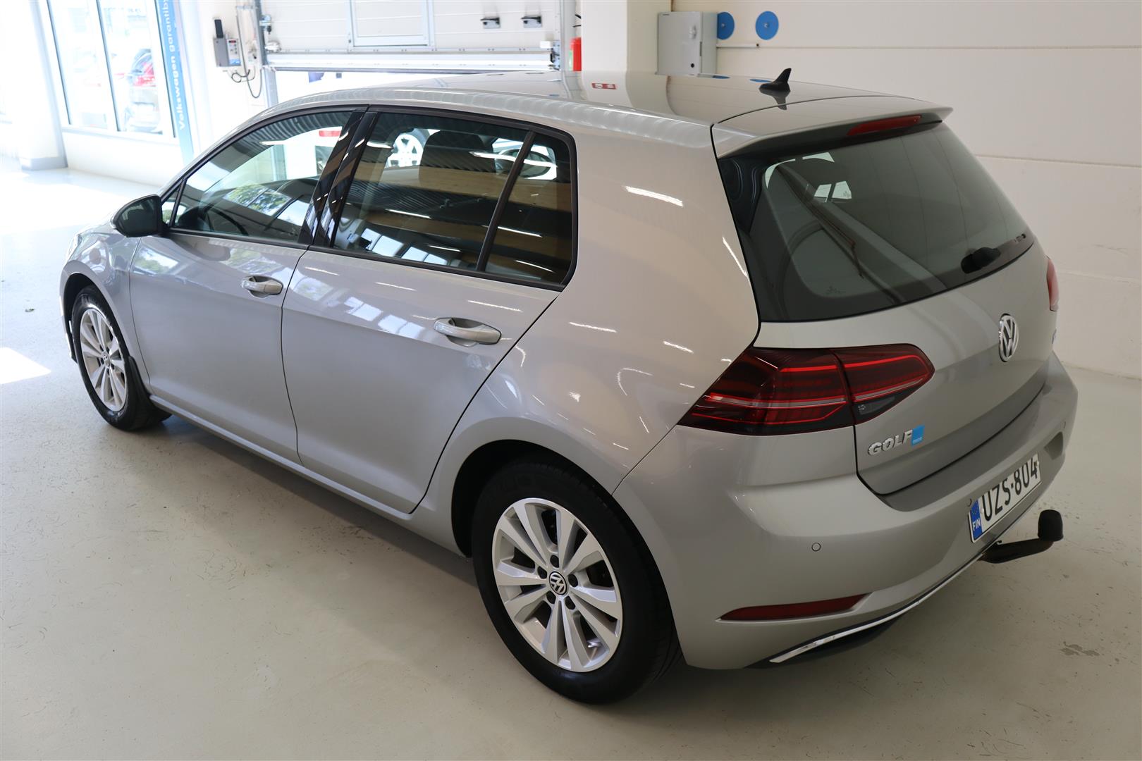 VOLKSWAGEN Golf 2017