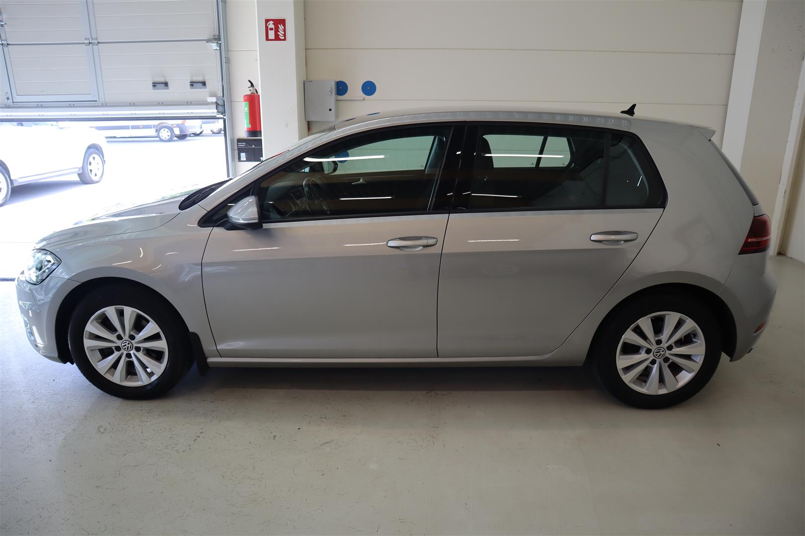 VOLKSWAGEN Golf 2017