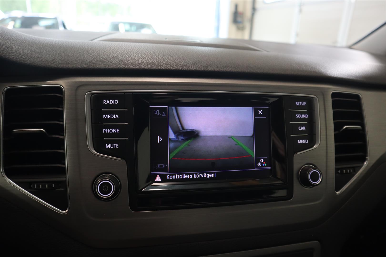 VOLKSWAGEN Golf Sportsvan 2015