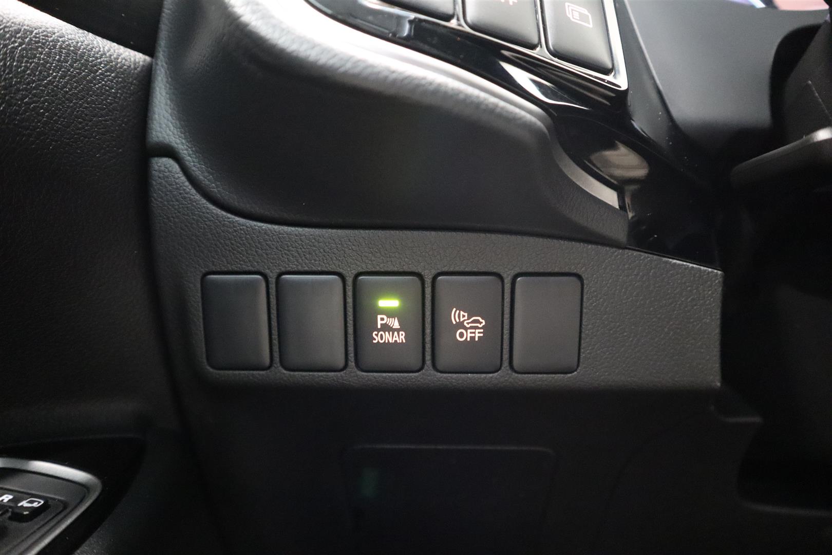 MITSUBISHI Outlander 2017