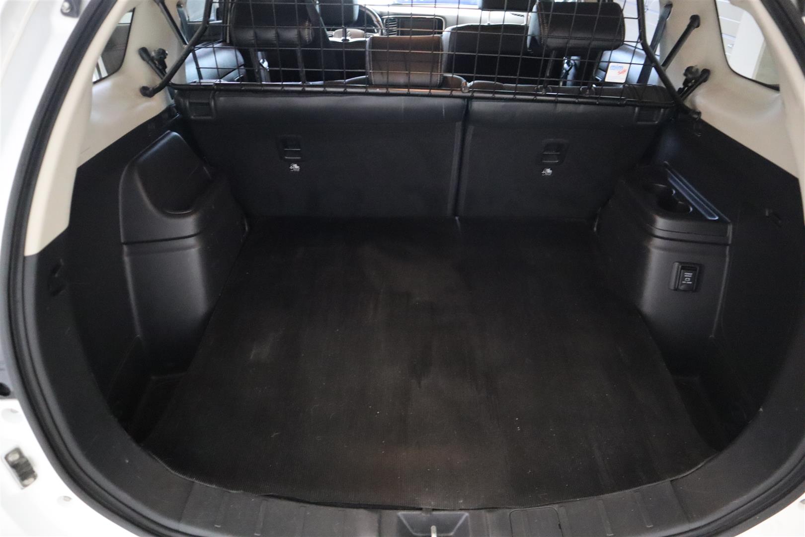 MITSUBISHI Outlander 2017