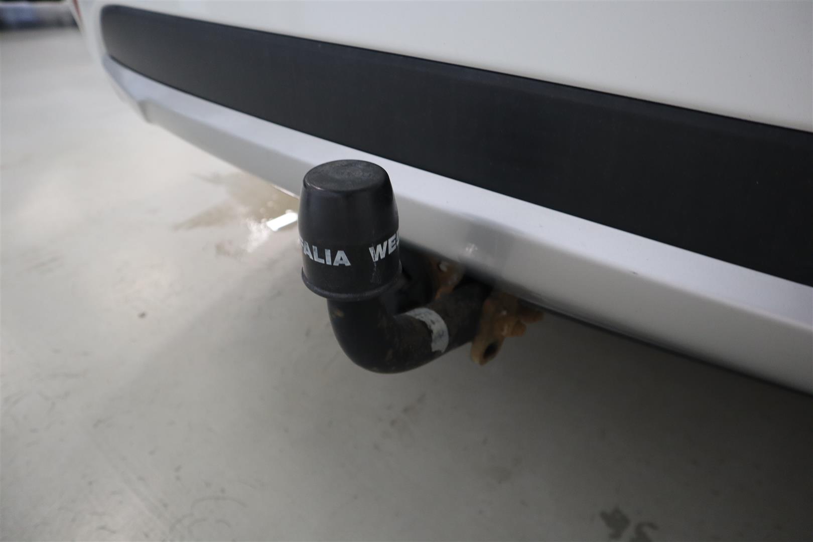 MITSUBISHI Outlander 2017