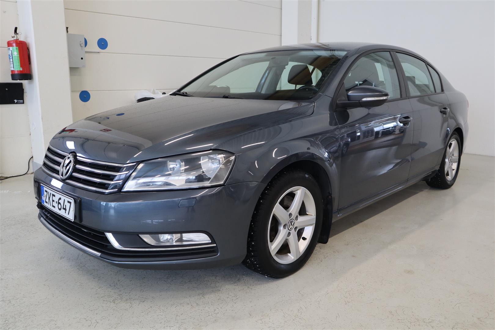 VOLKSWAGEN Passat 2014