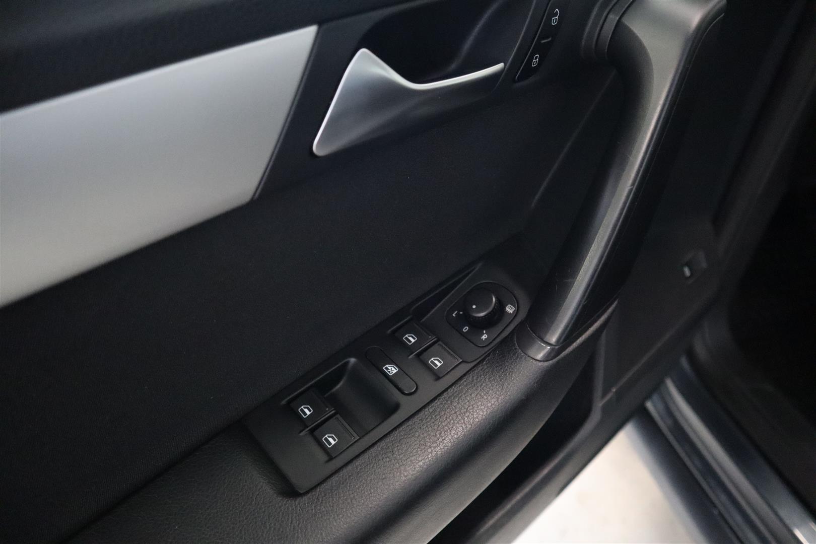 VOLKSWAGEN Passat 2014