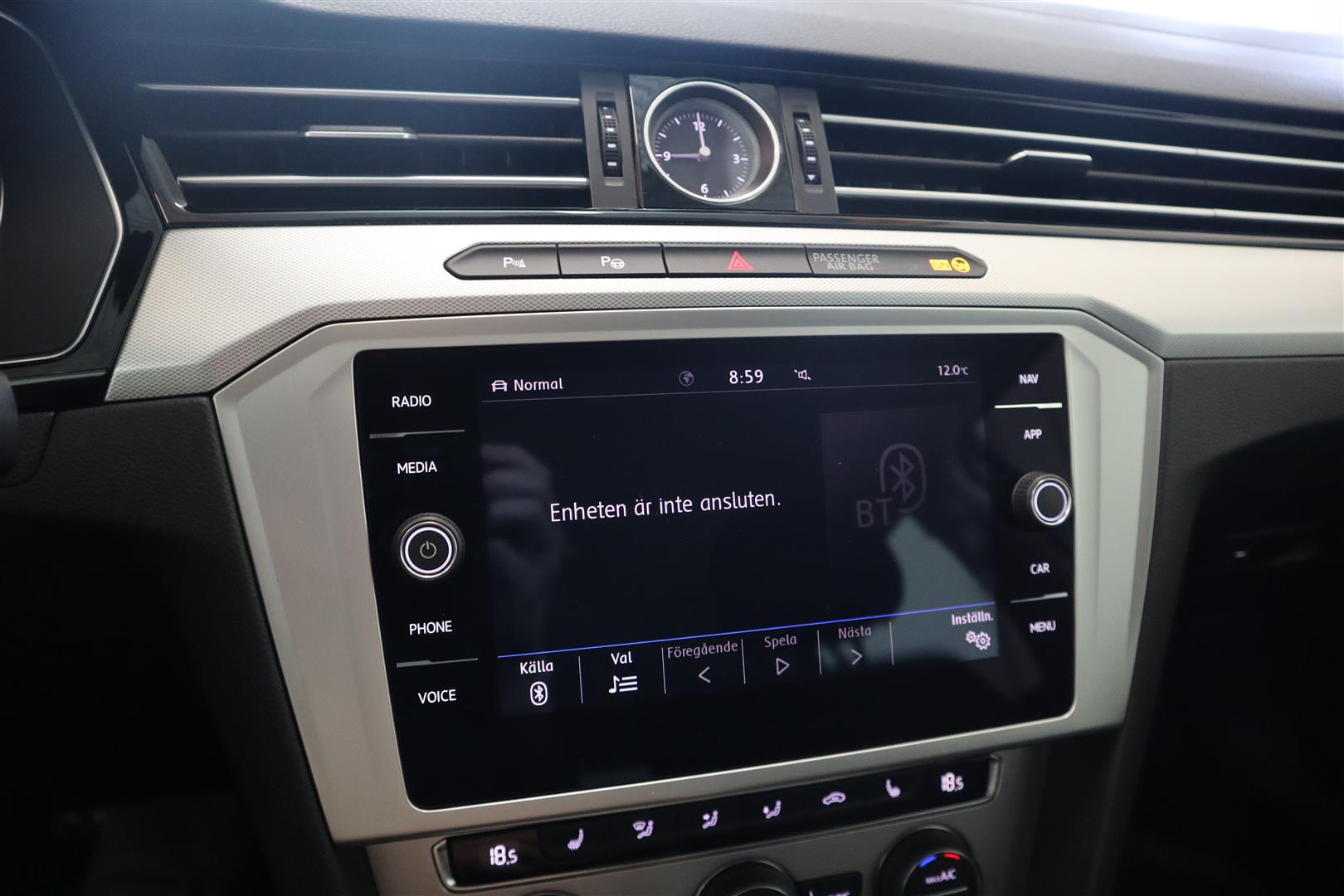 VOLKSWAGEN Passat 2018