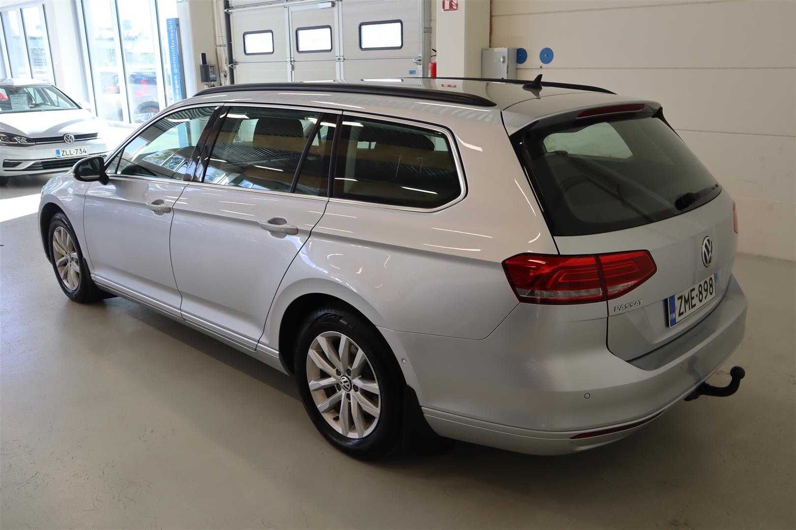 VOLKSWAGEN Passat 2018