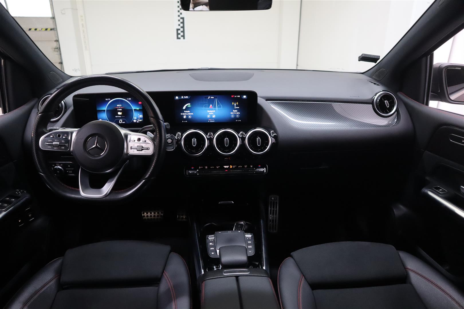 MERCEDES-BENZ B 2021