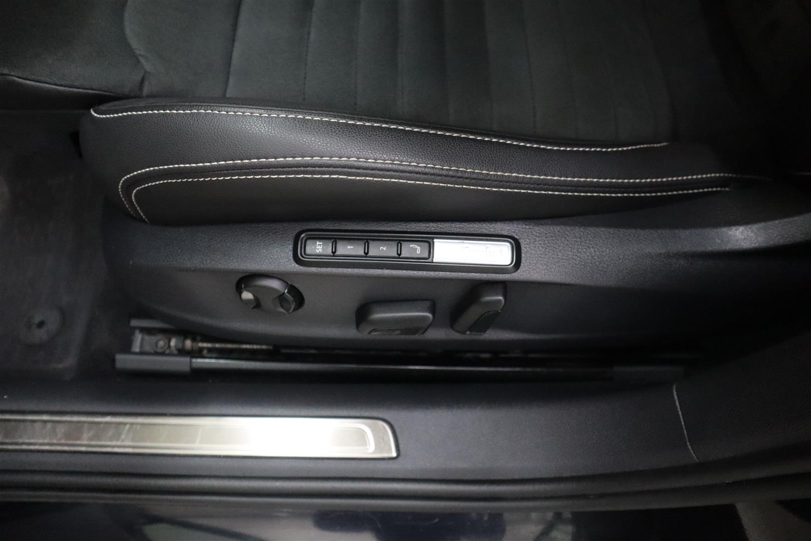 VOLKSWAGEN Passat 2022
