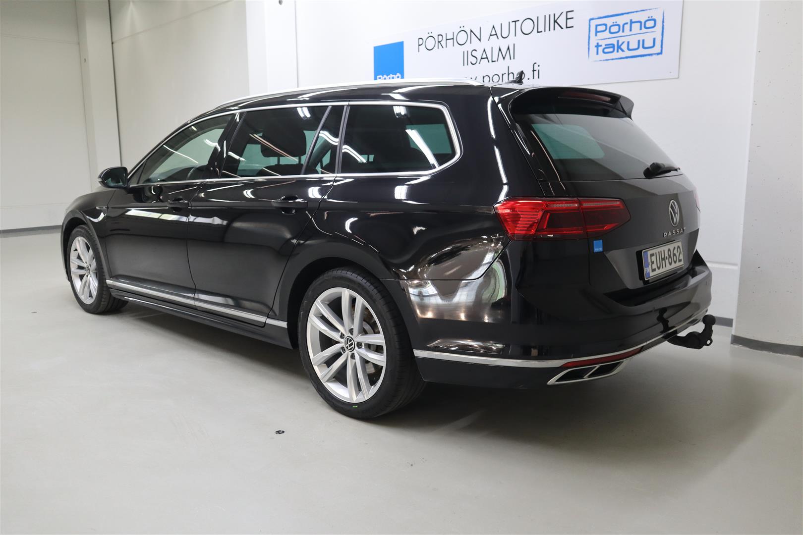 VOLKSWAGEN Passat 2022