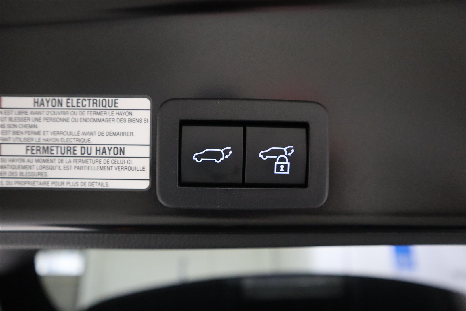 TOYOTA Yaris Cross 2023