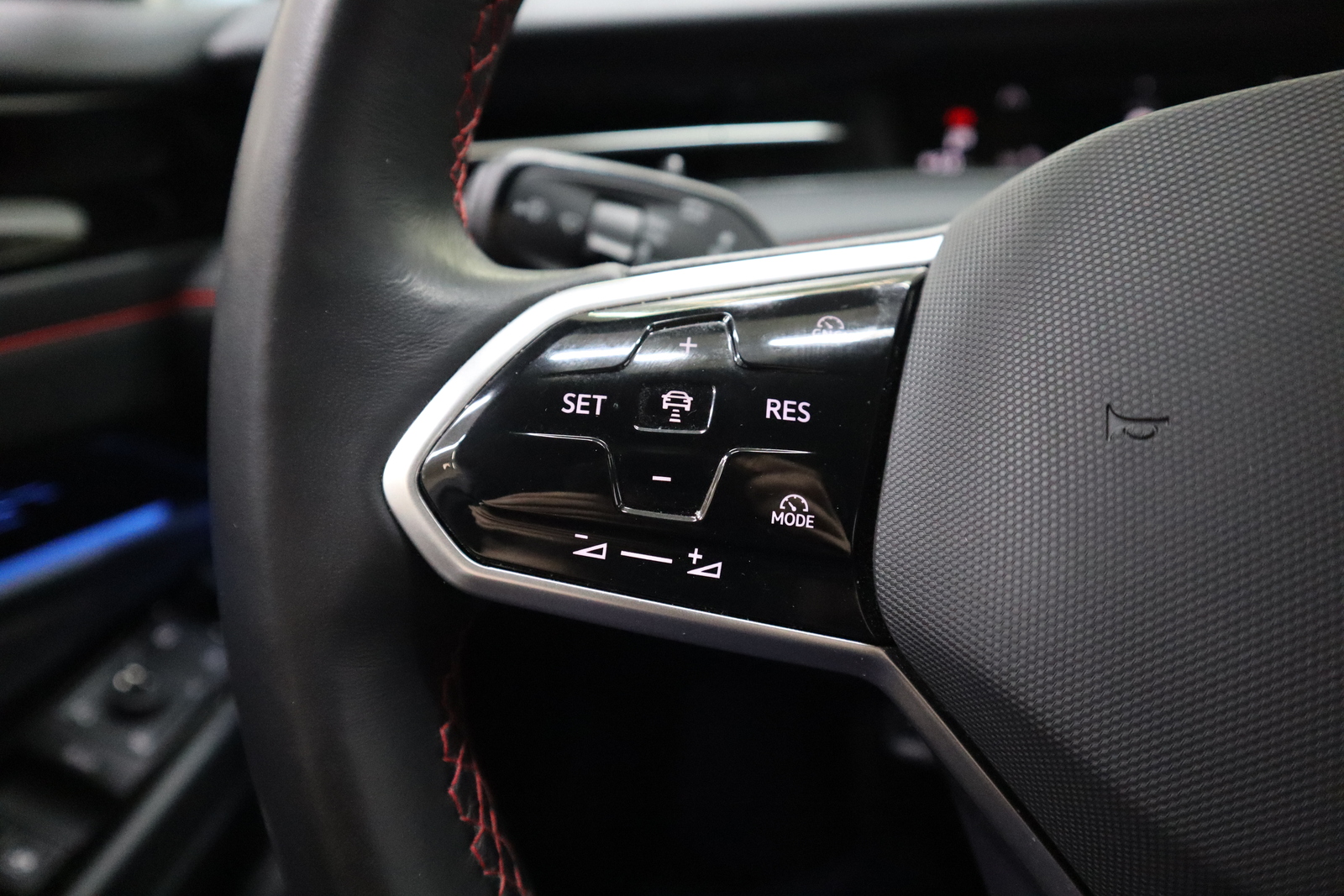 VOLKSWAGEN ID.7 2024