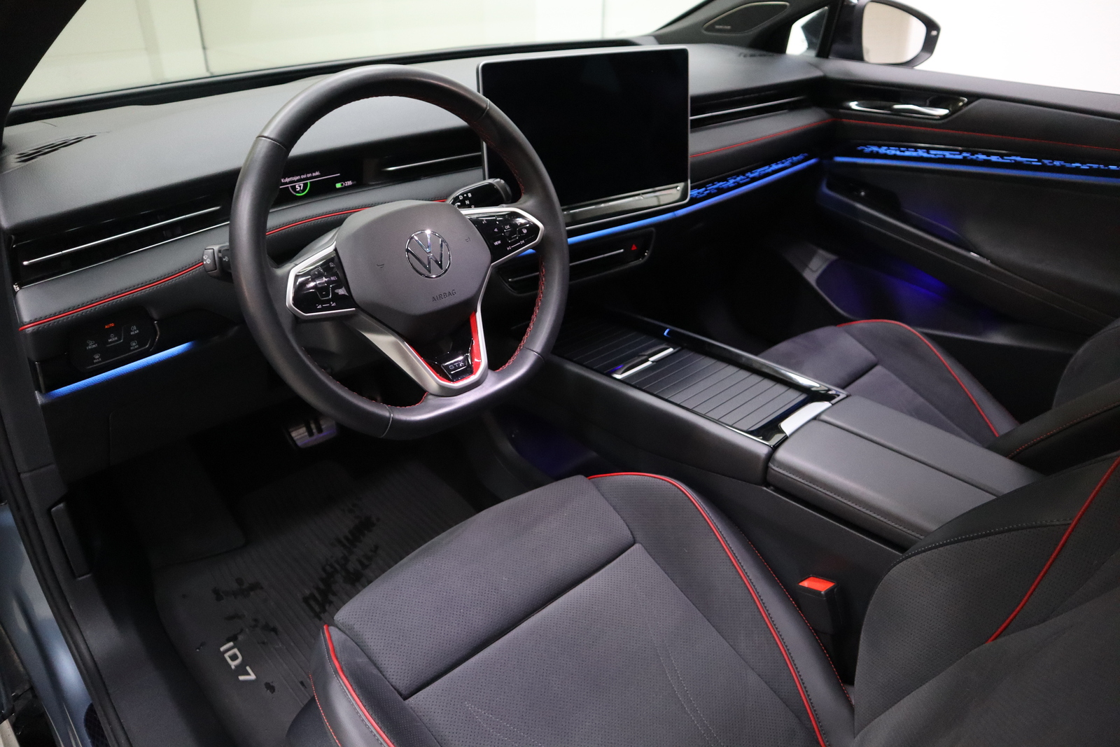 VOLKSWAGEN ID.7 2024