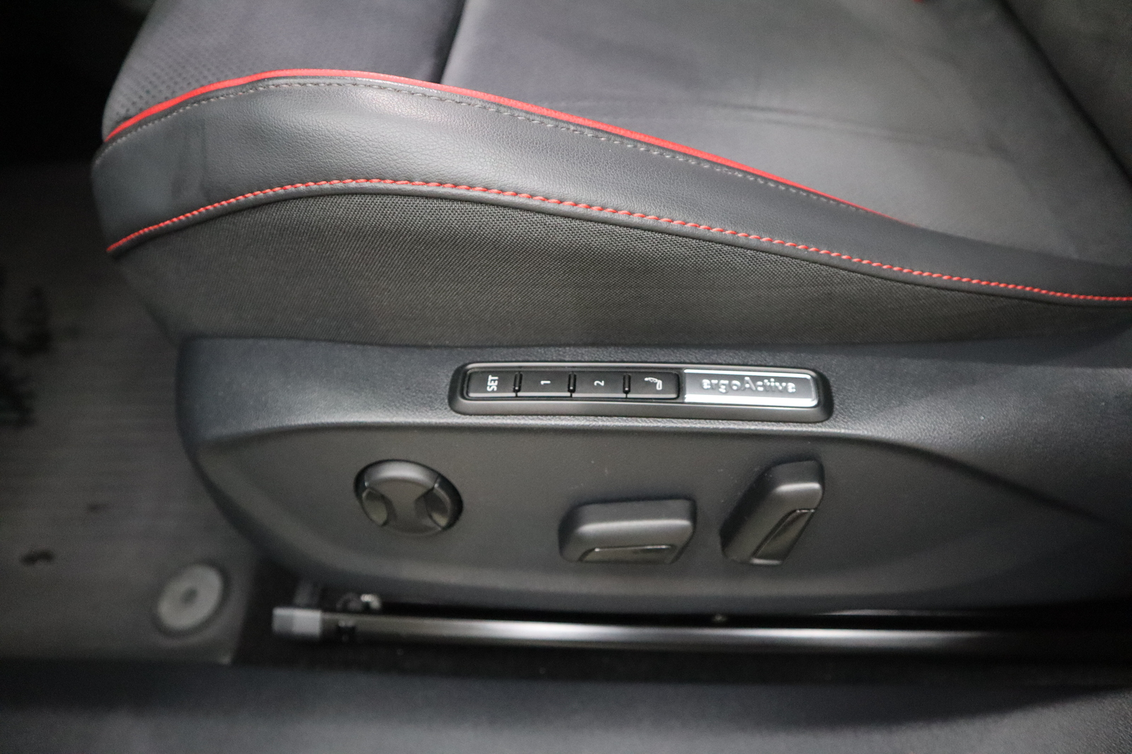 VOLKSWAGEN ID.7 2024