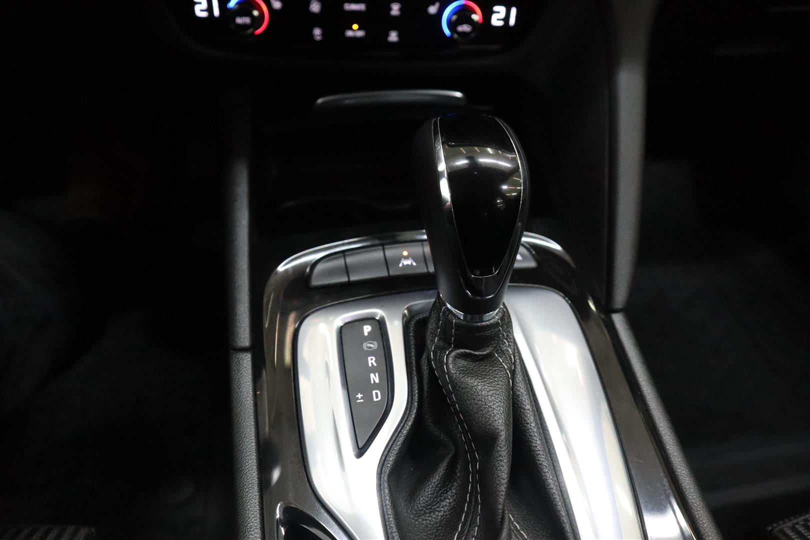OPEL Insignia 2021
