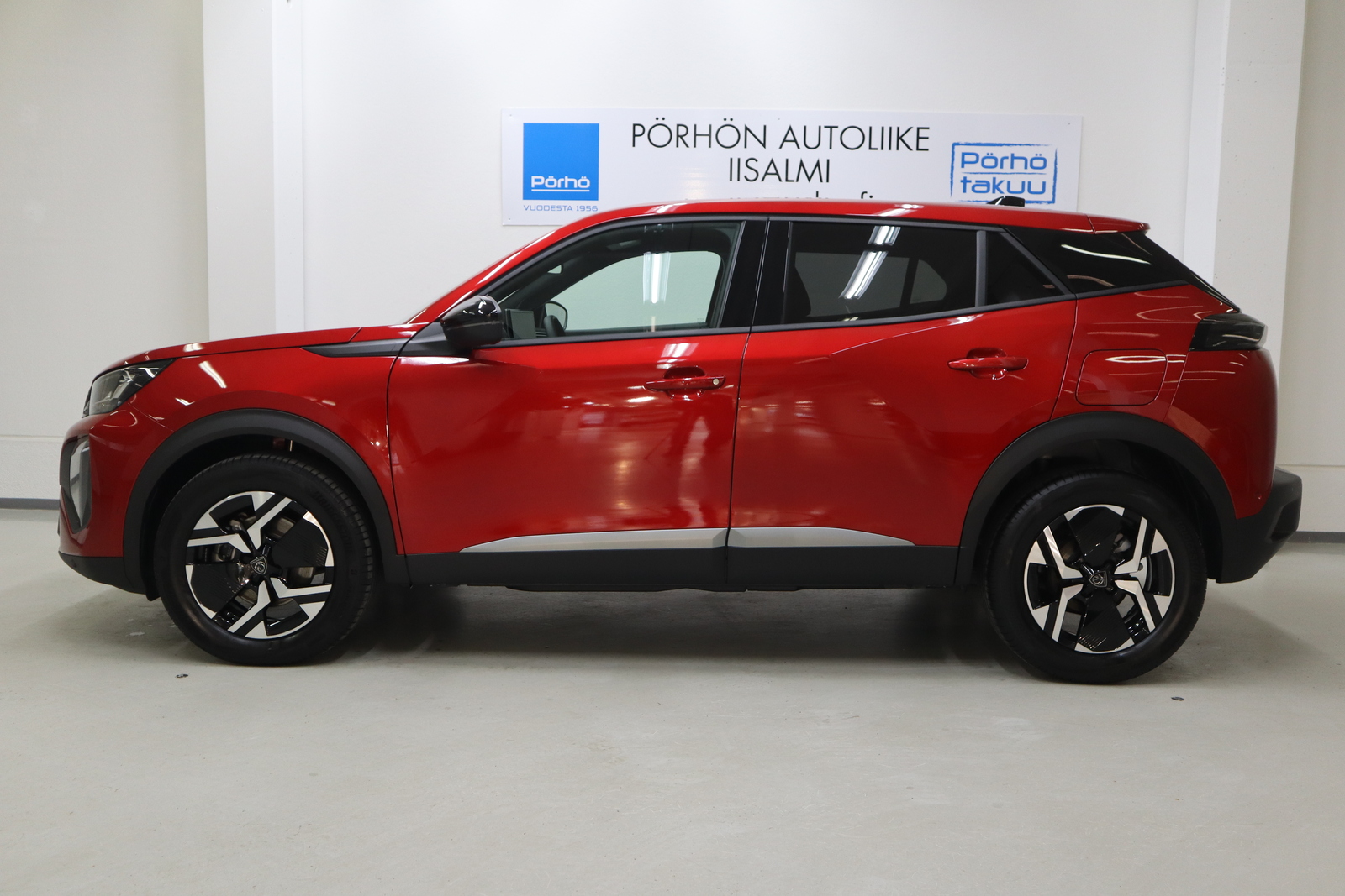 Peugeot 2008 4