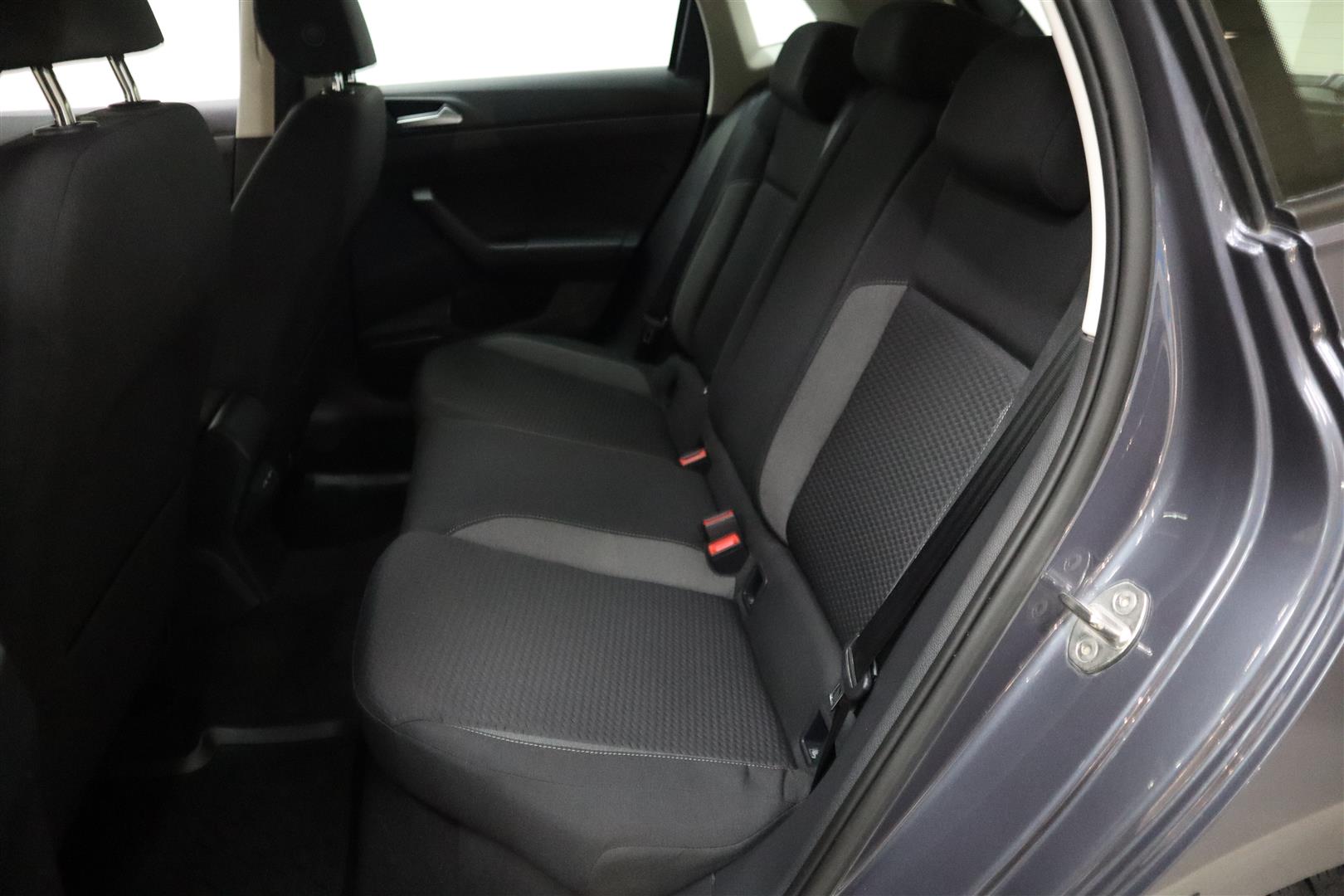 VOLKSWAGEN Polo 2022