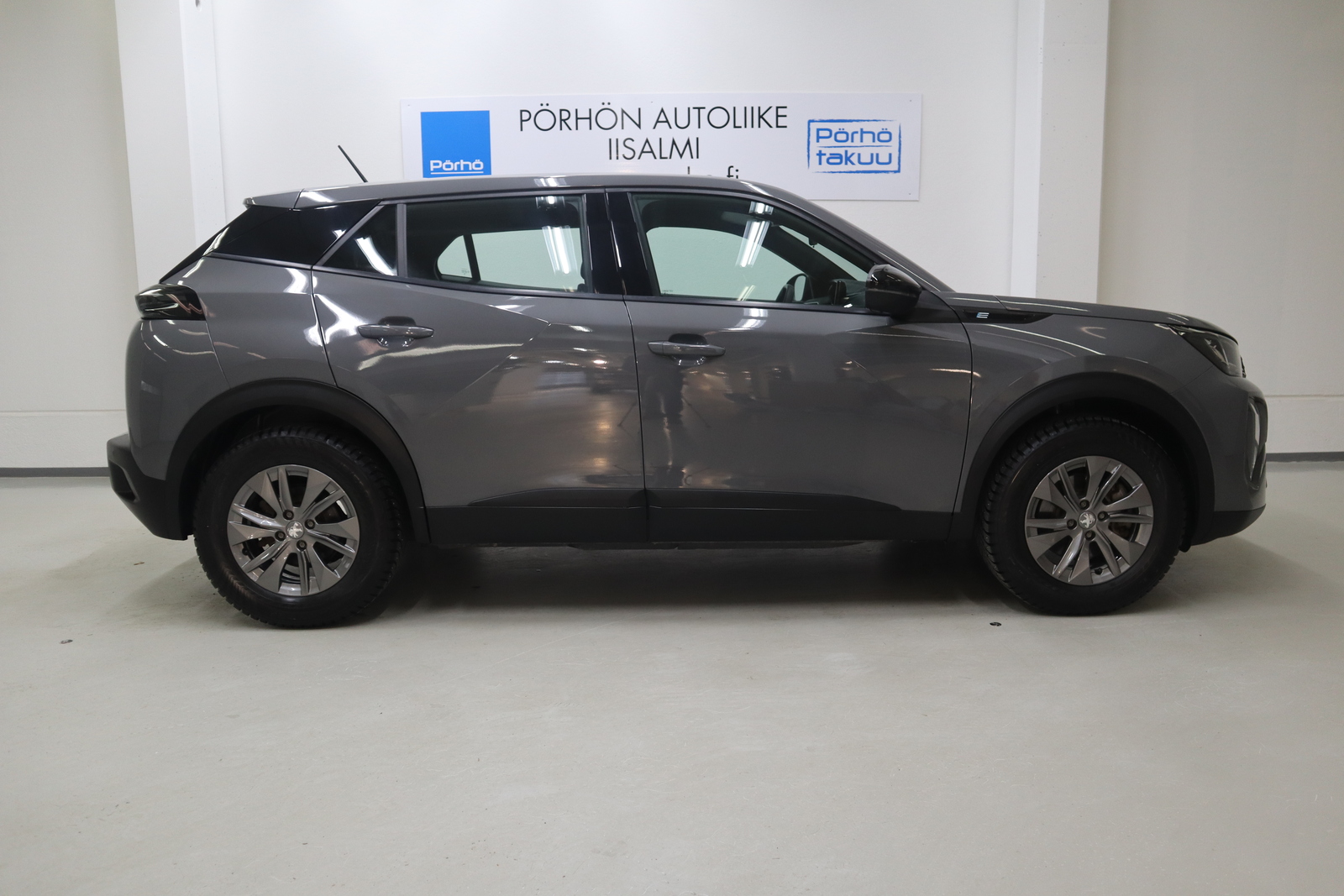 Peugeot e-2008 2023