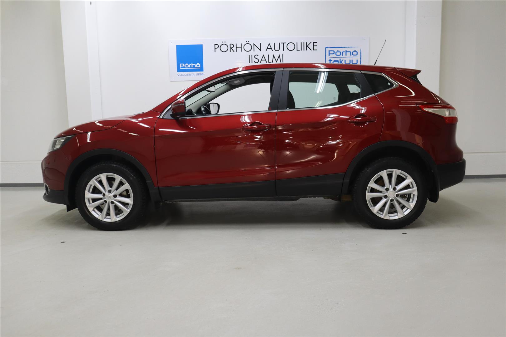 NISSAN Qashqai 2016