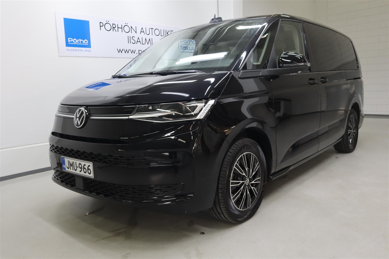 VOLKSWAGEN Multivan 2022