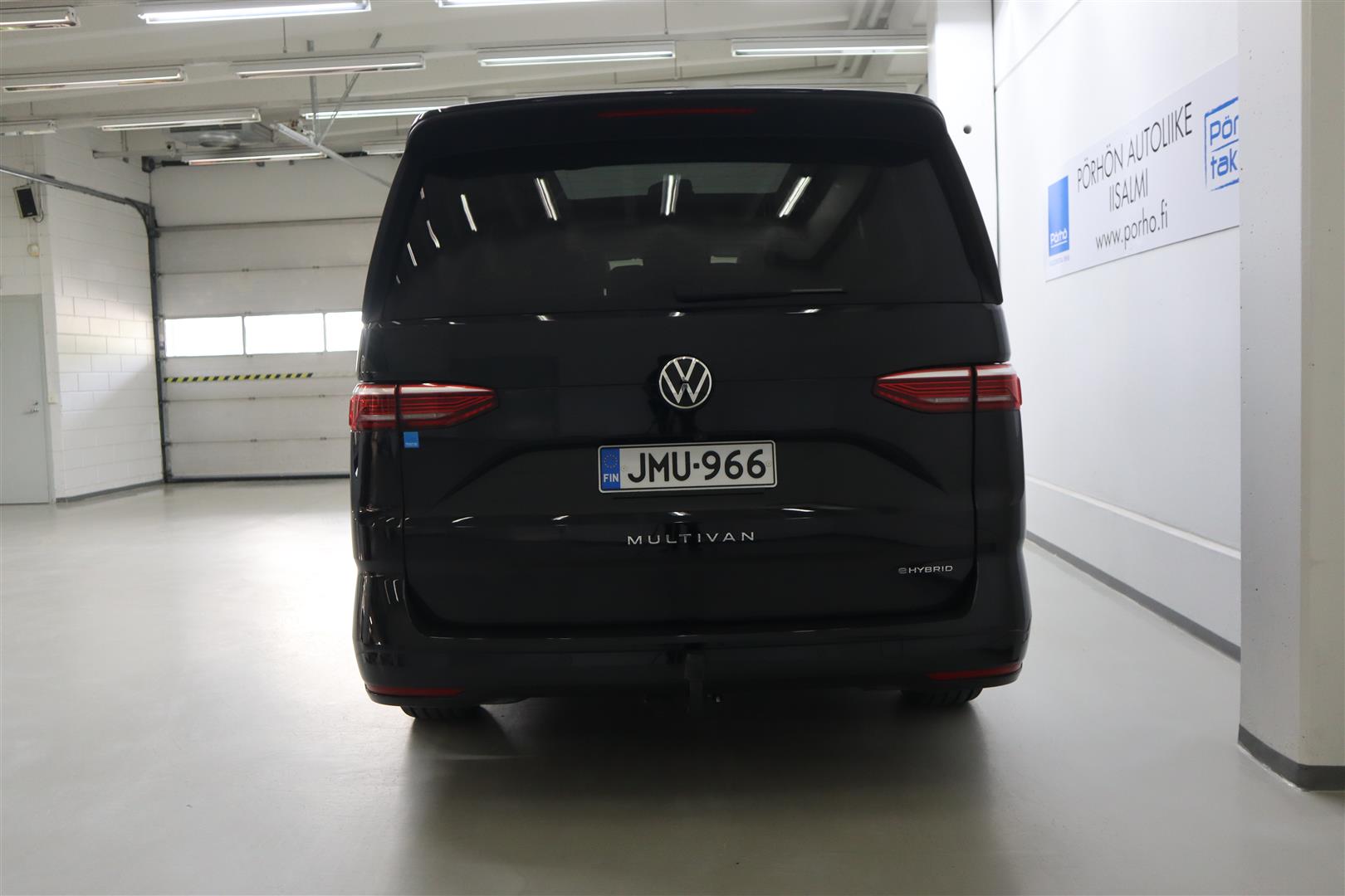VOLKSWAGEN Multivan 2022
