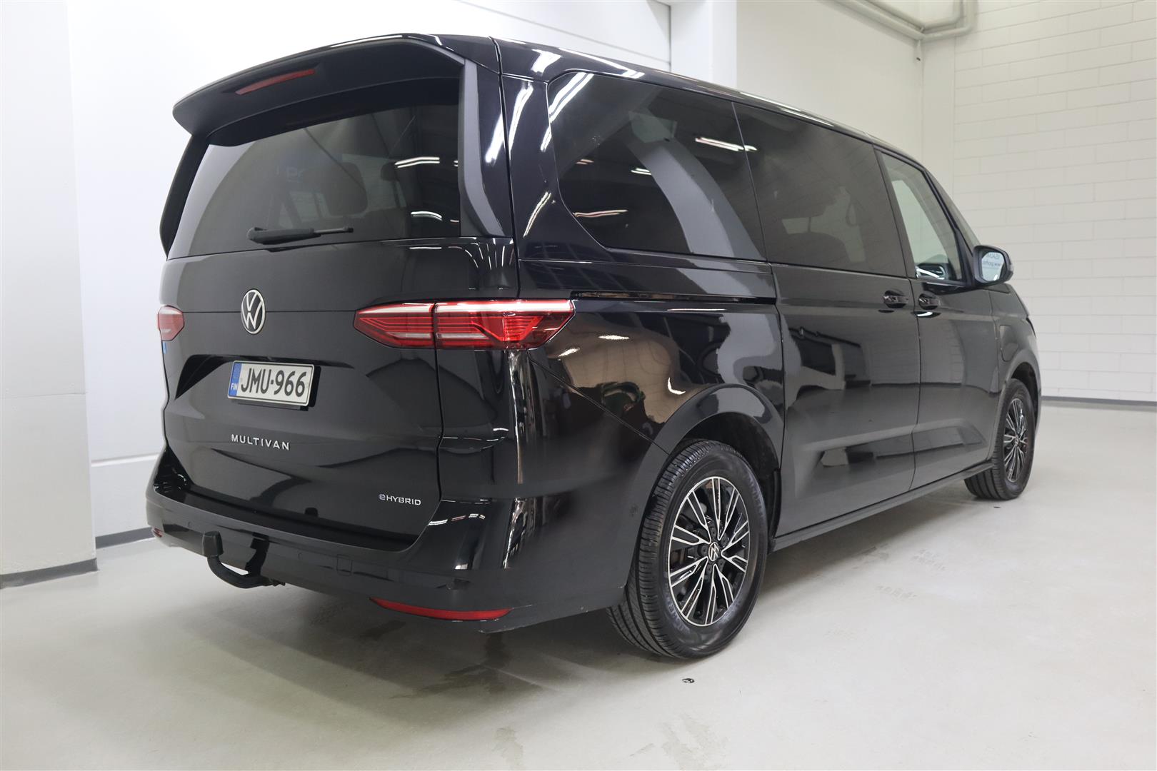 VOLKSWAGEN Multivan 2022
