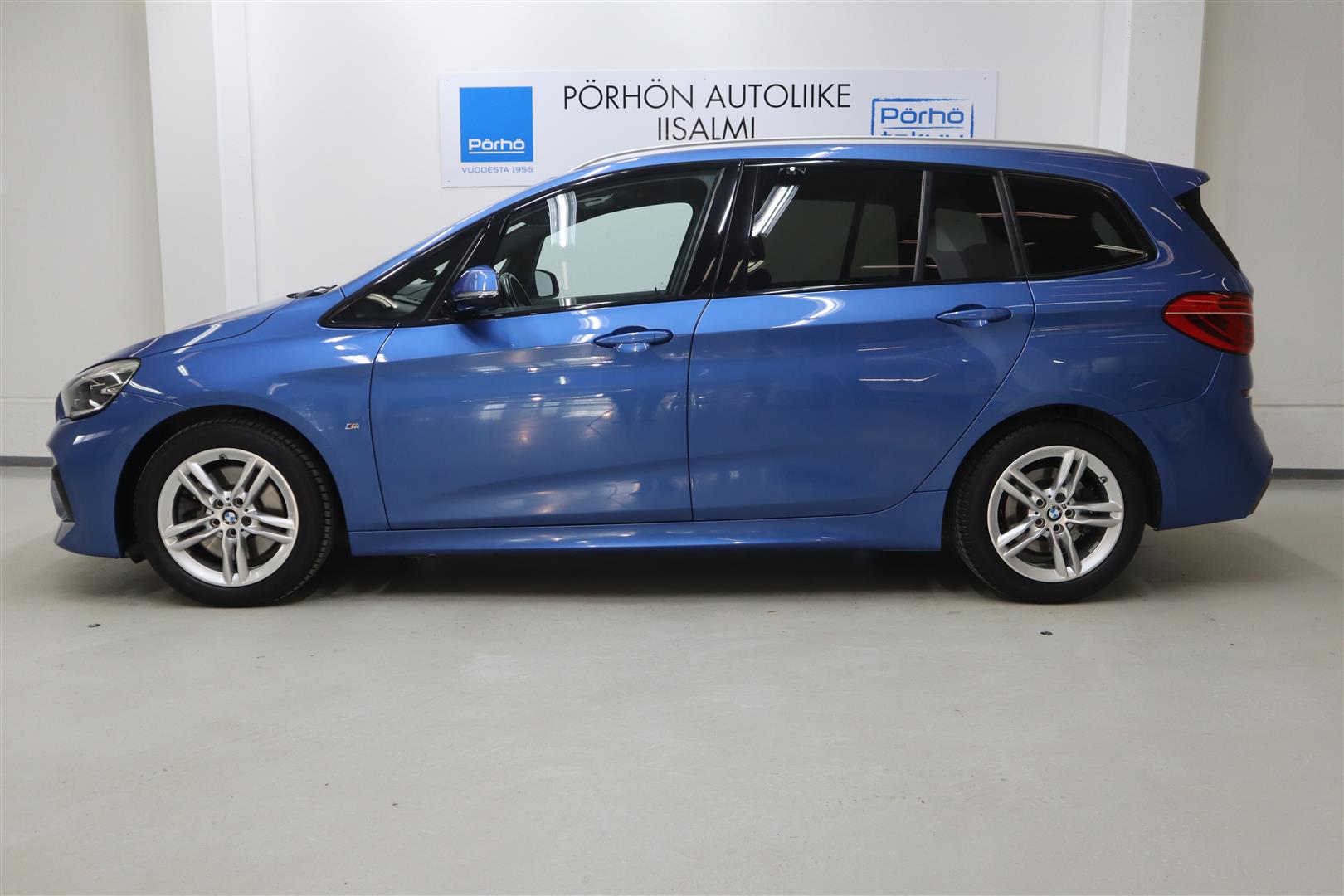 BMW 220 2018
