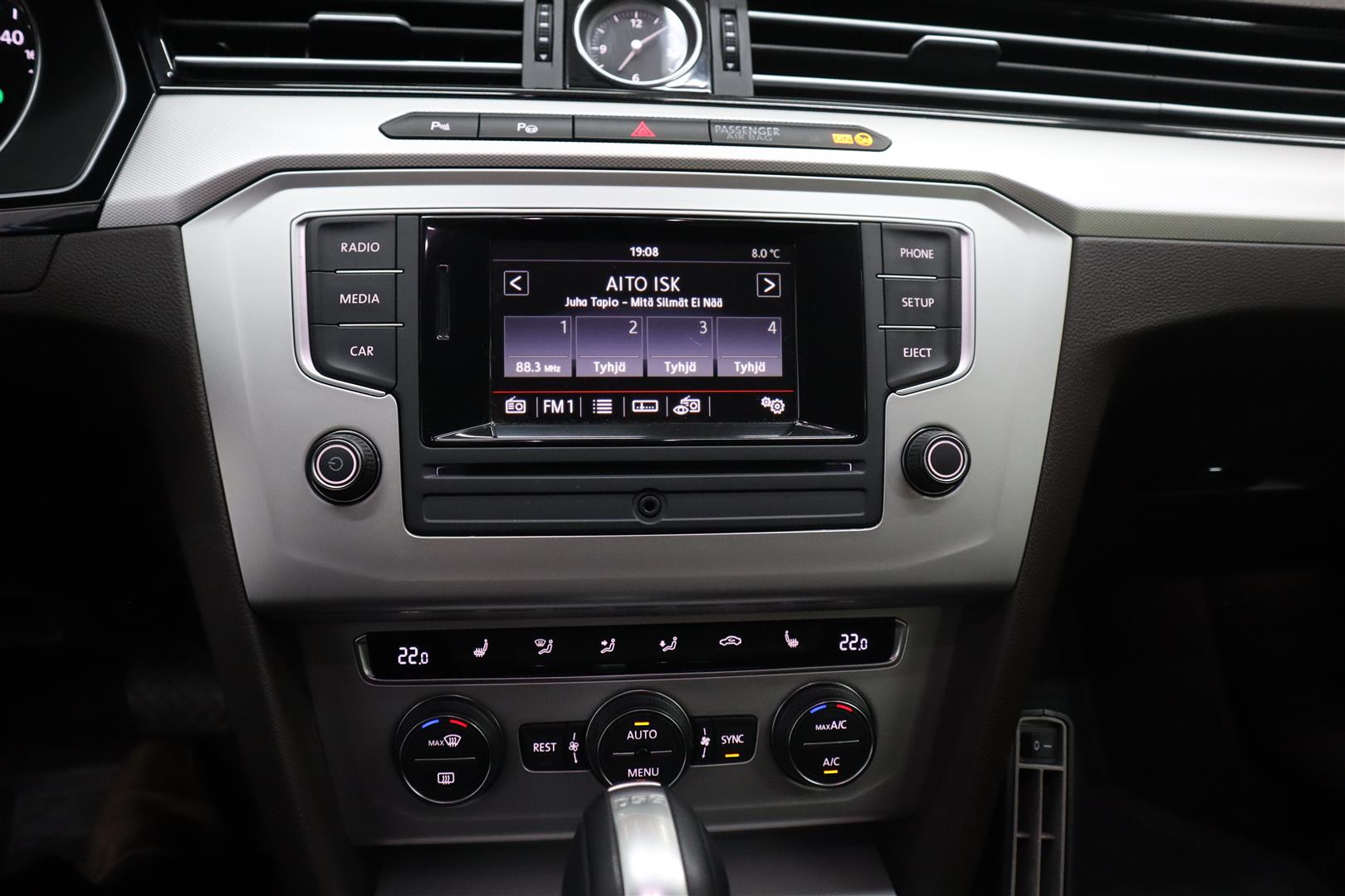 VOLKSWAGEN Passat 2015