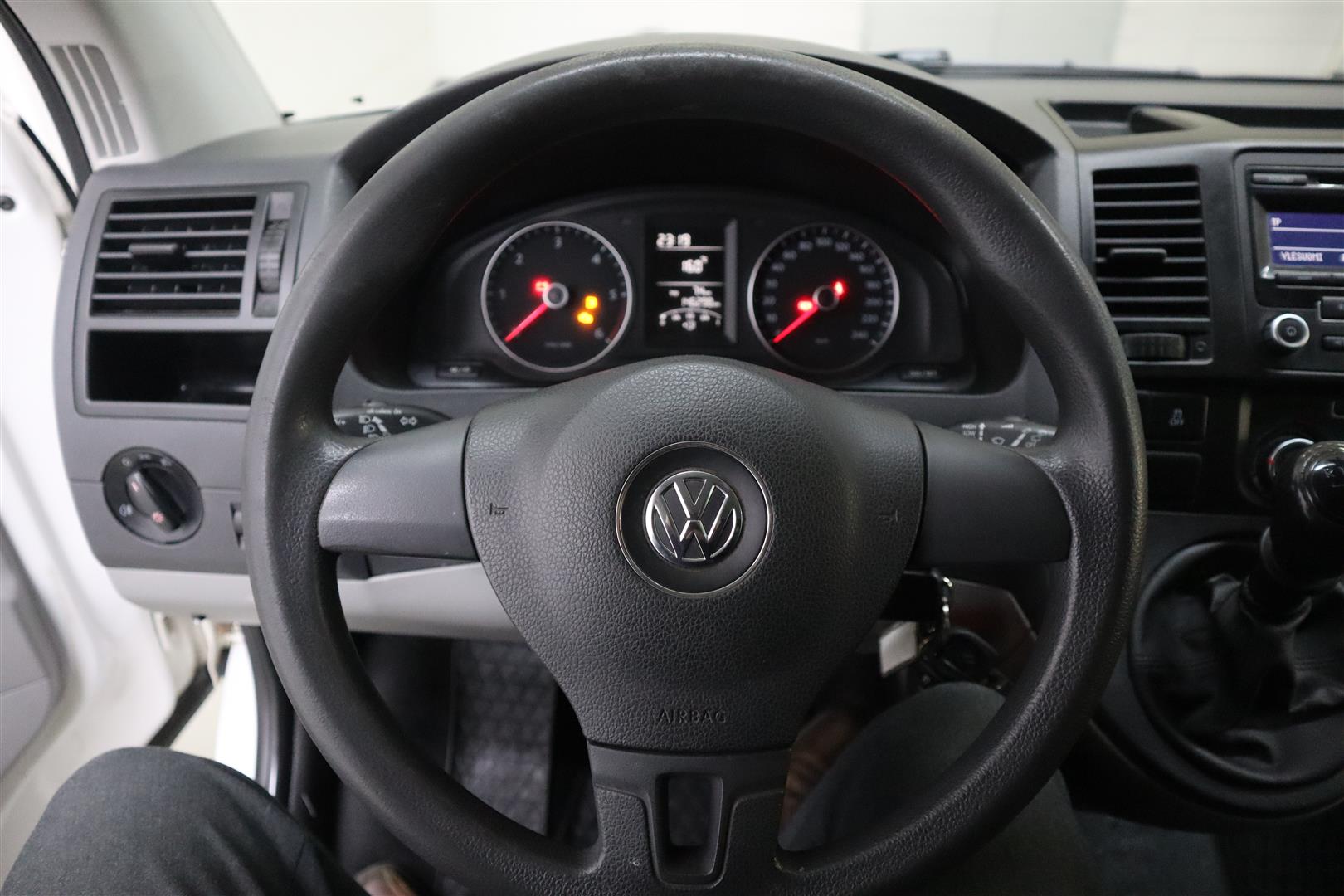 VOLKSWAGEN Transporter 2014