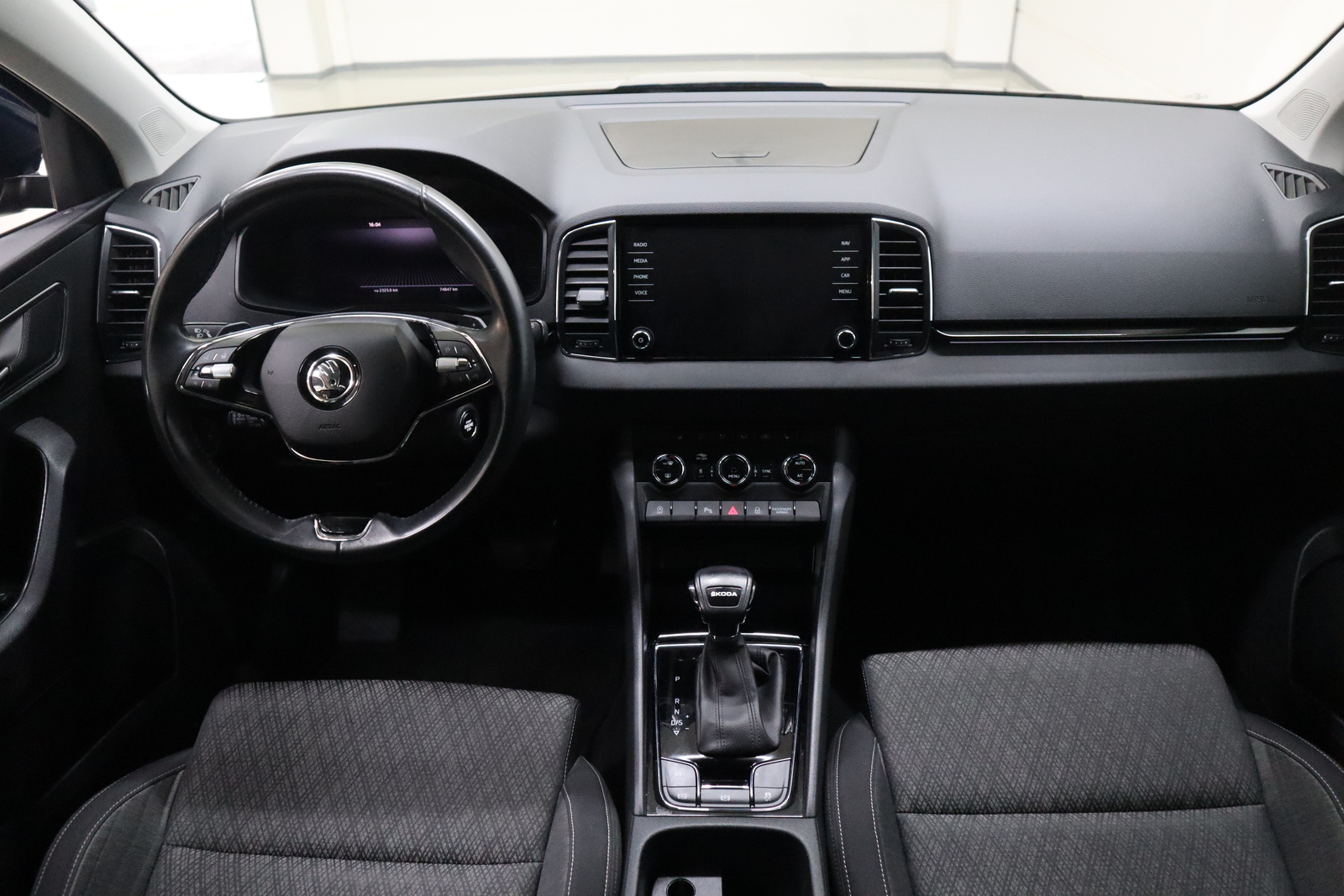 SKODA Karoq 2023