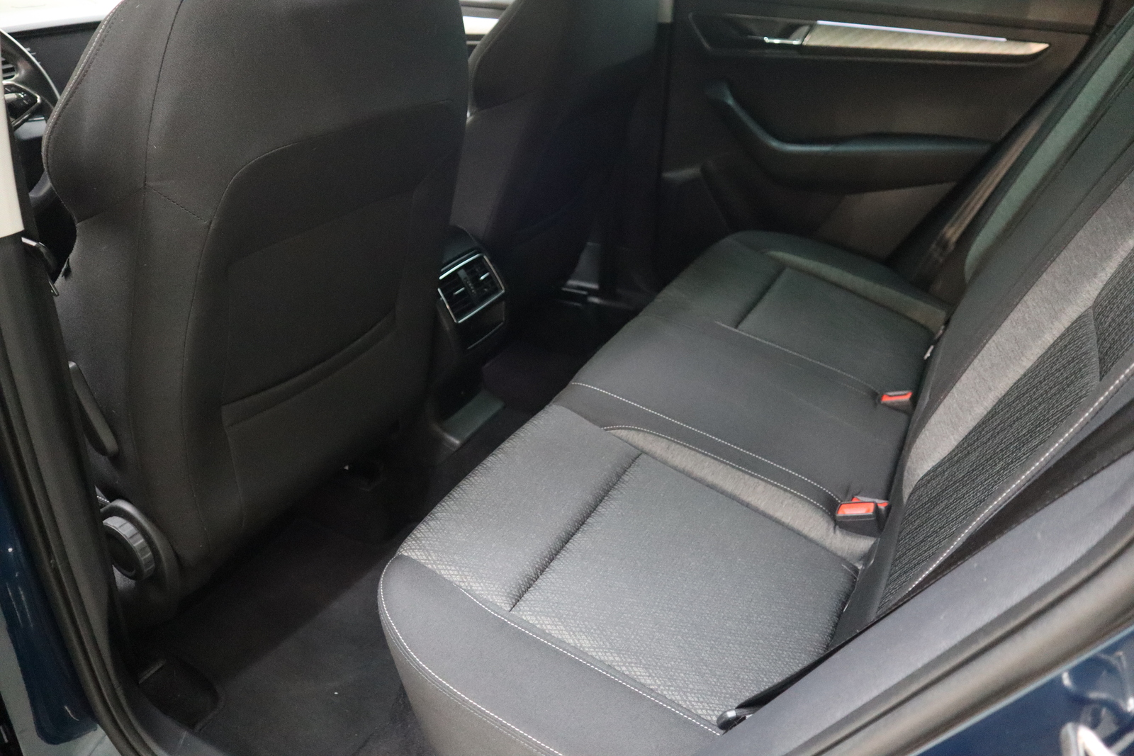 SKODA Karoq 2023