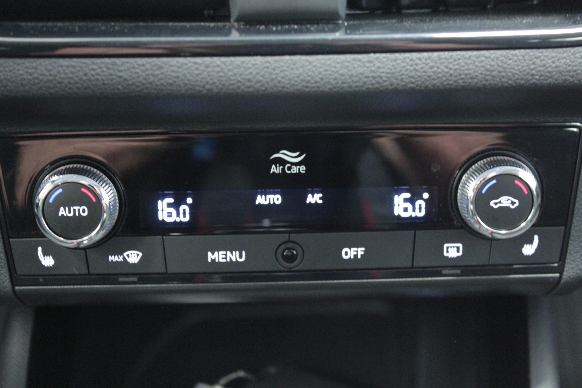 SKODA Scala 2024