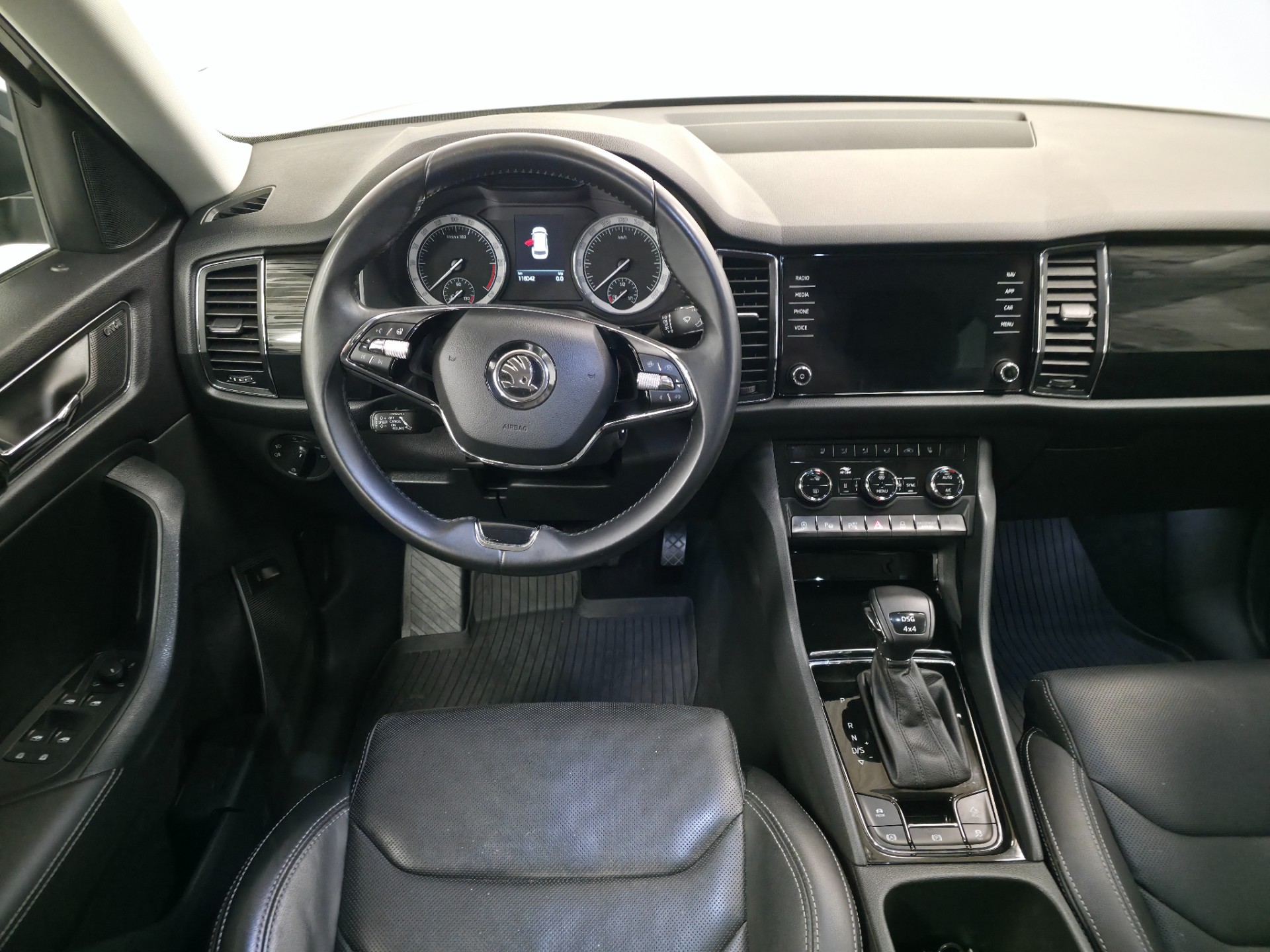SKODA Kodiaq 12