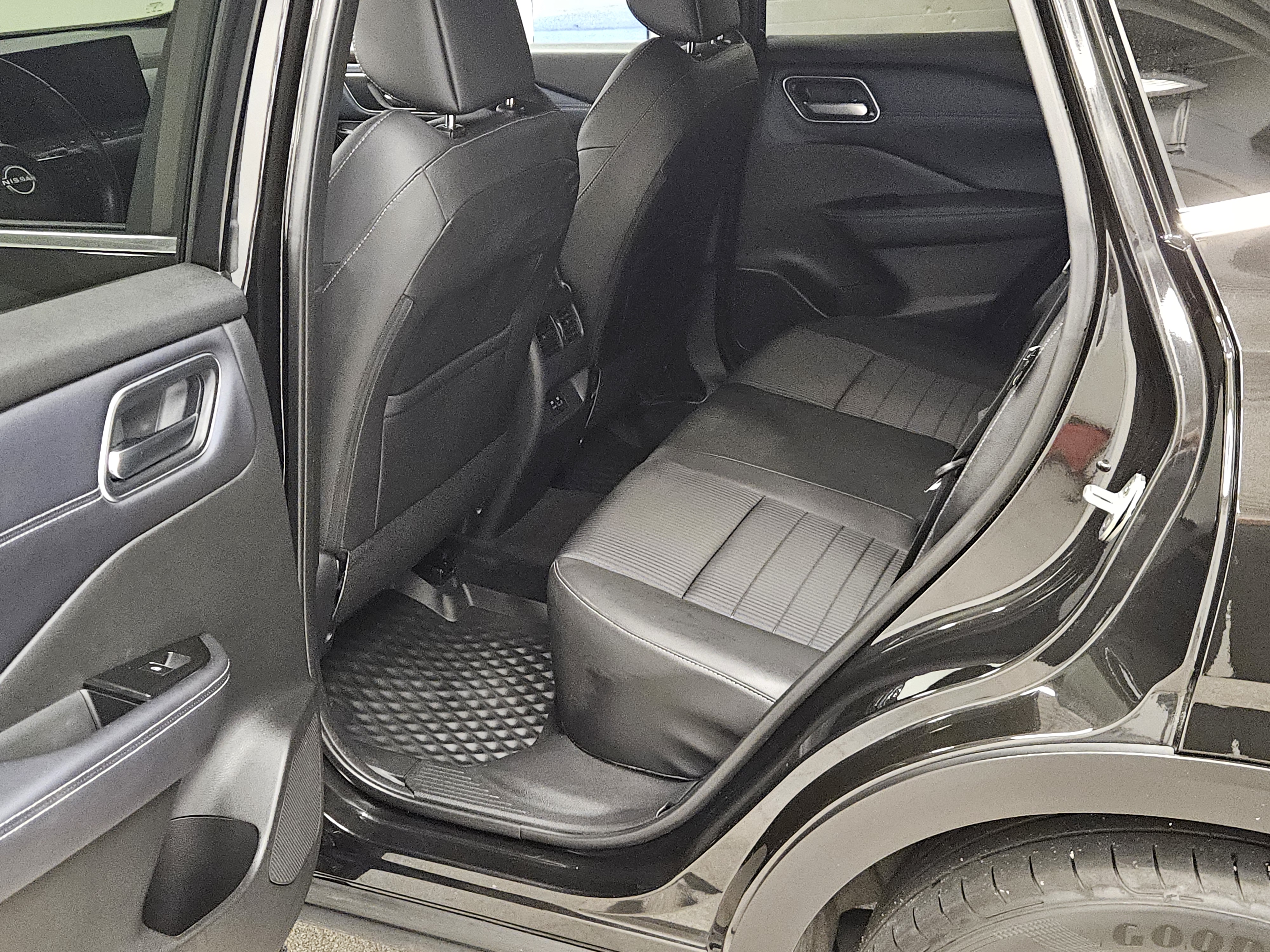 NISSAN Qashqai 2022