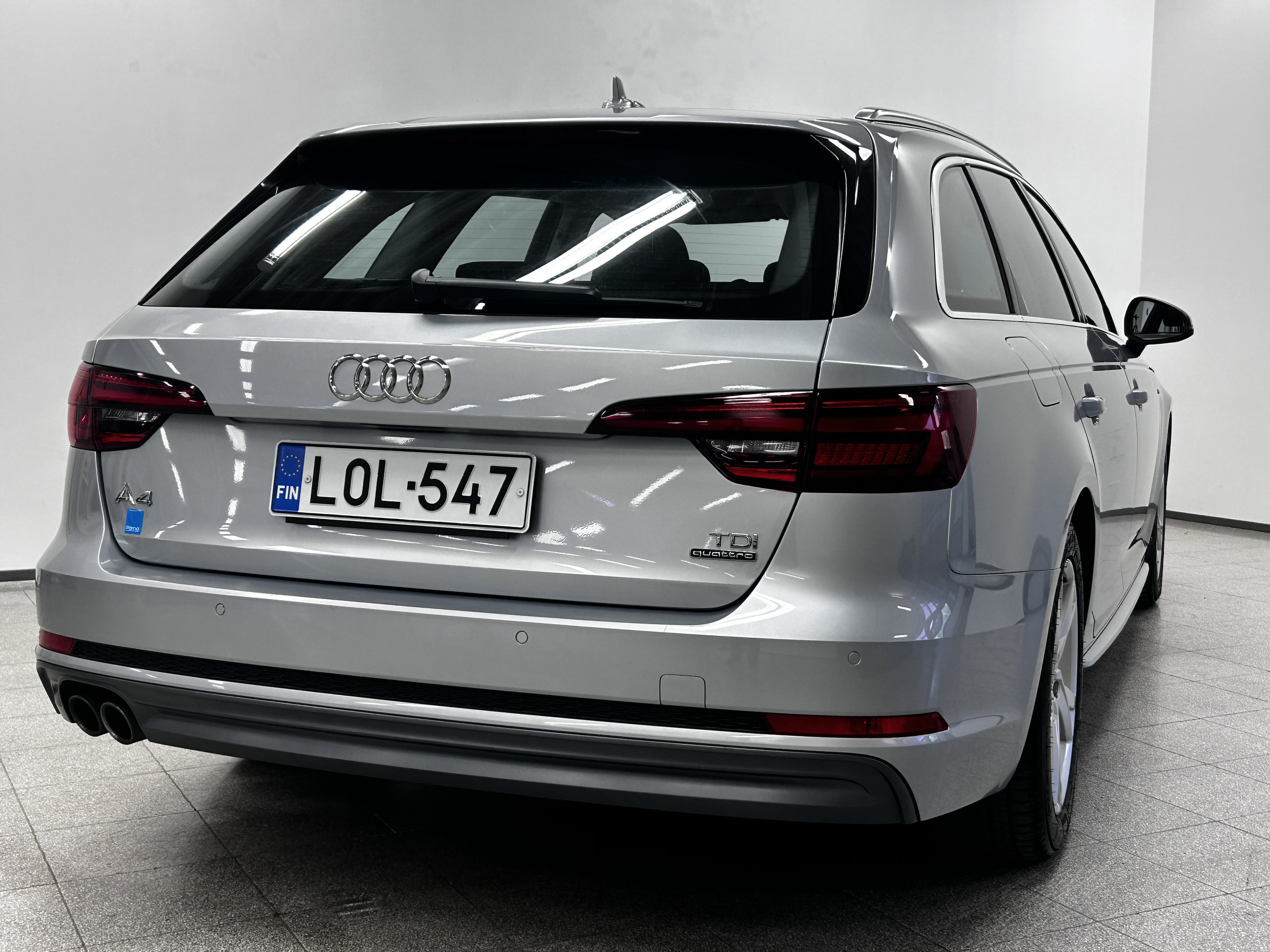 AUDI A4 2018
