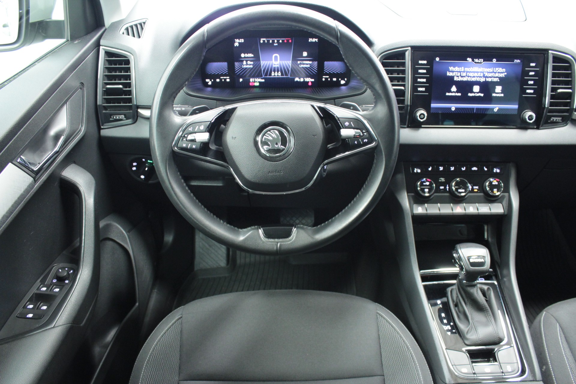 SKODA Karoq 2023