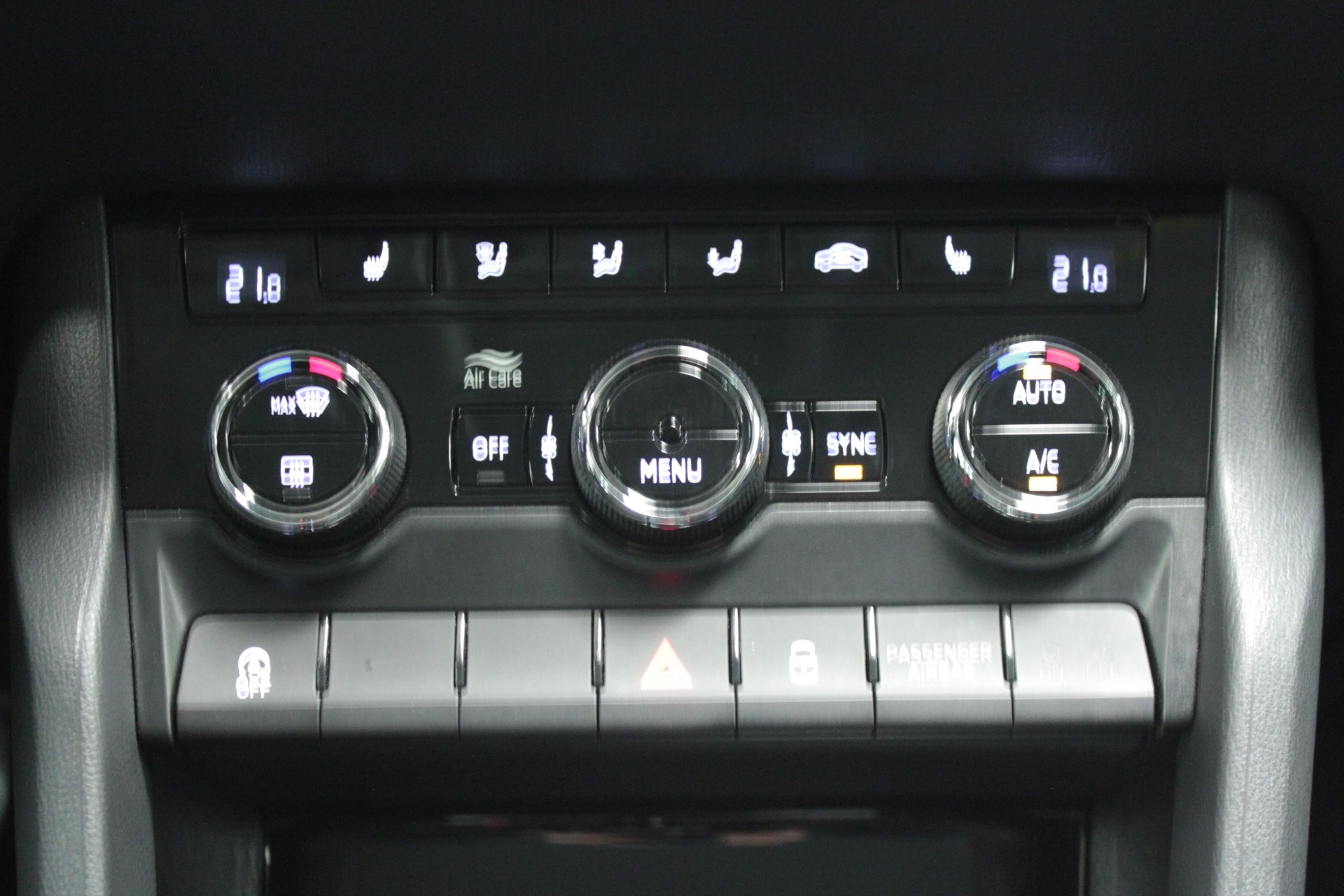 SKODA Karoq 2023