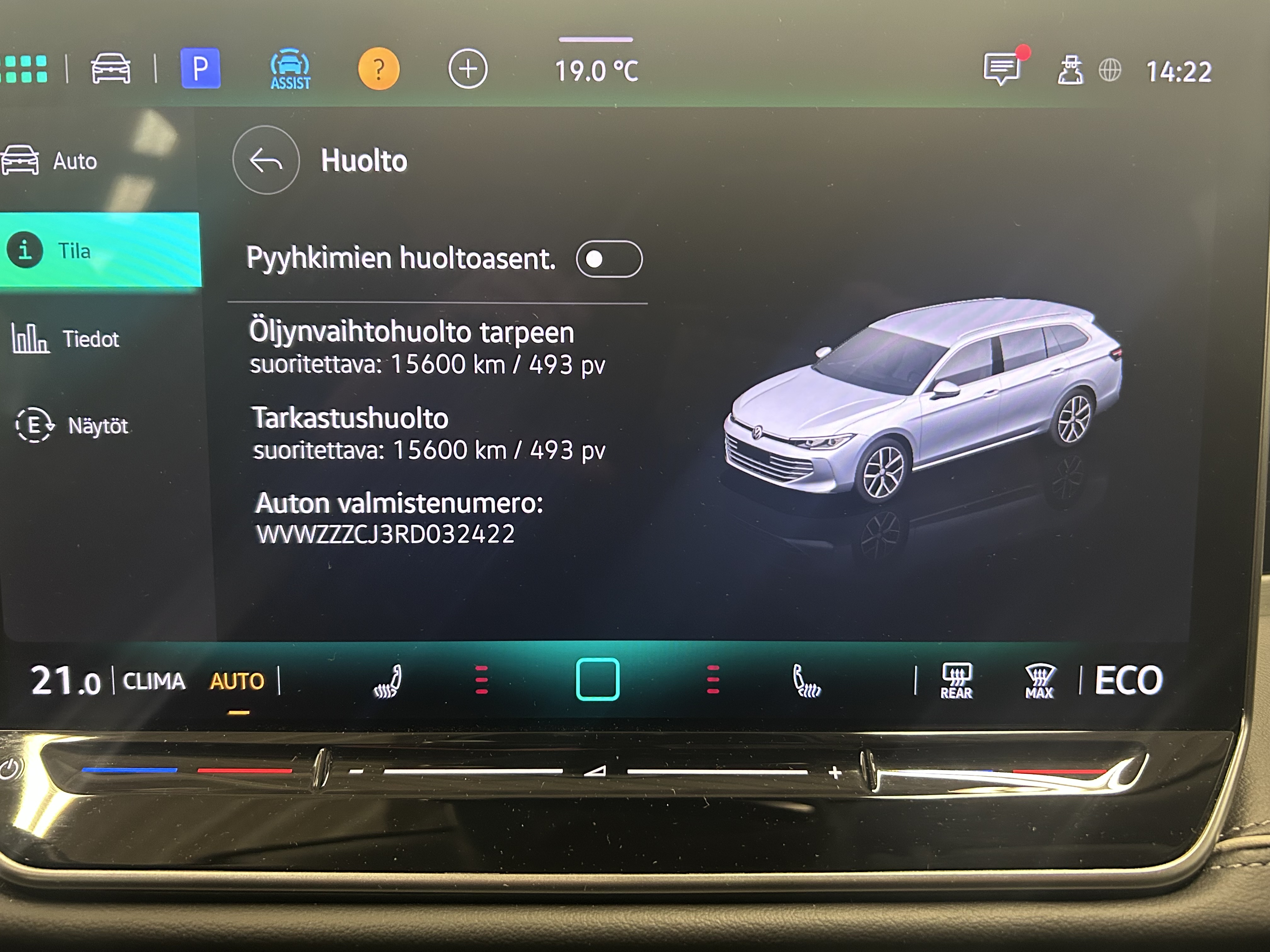 VOLKSWAGEN Passat 2025