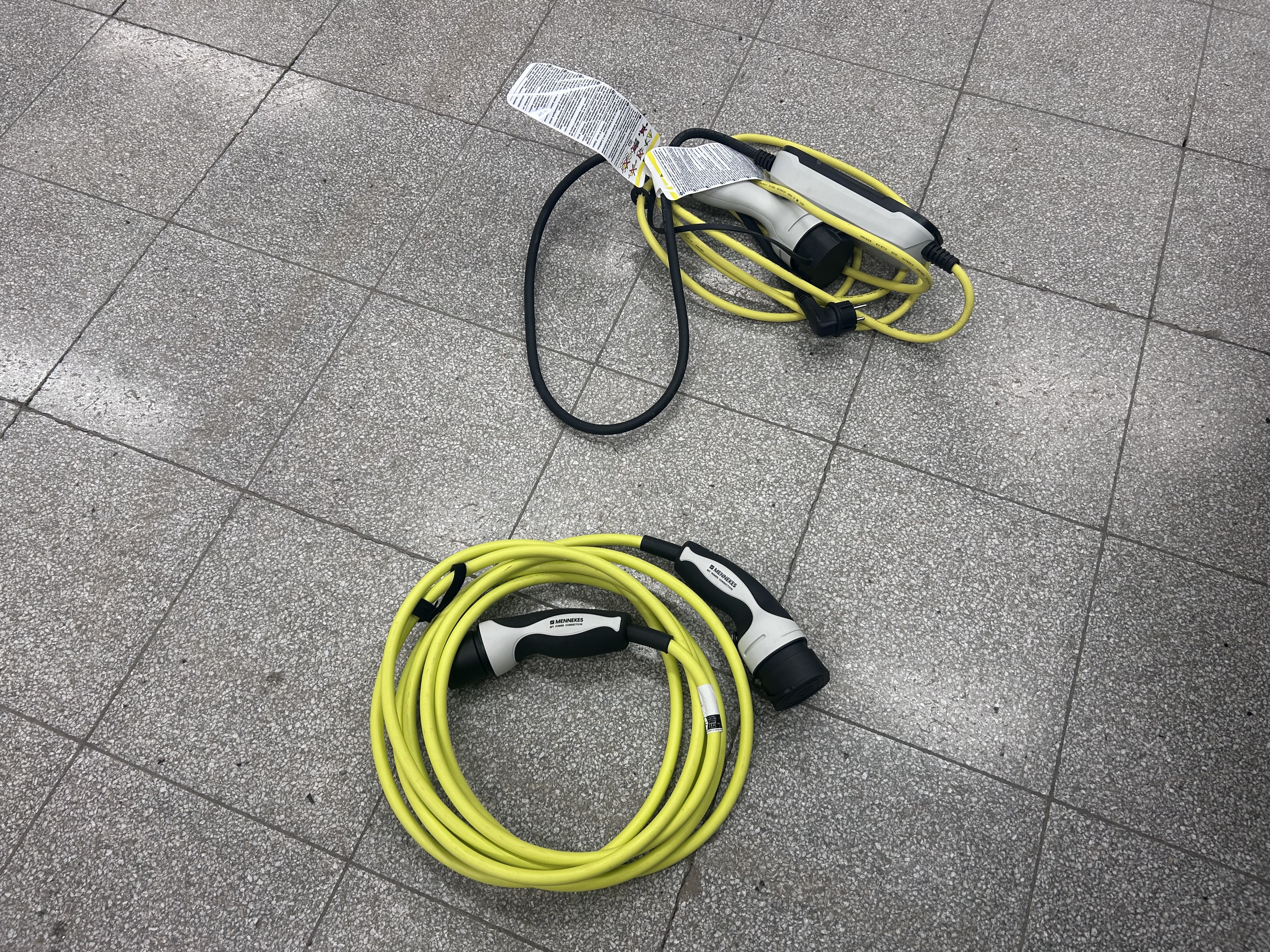 VOLKSWAGEN Passat 2025