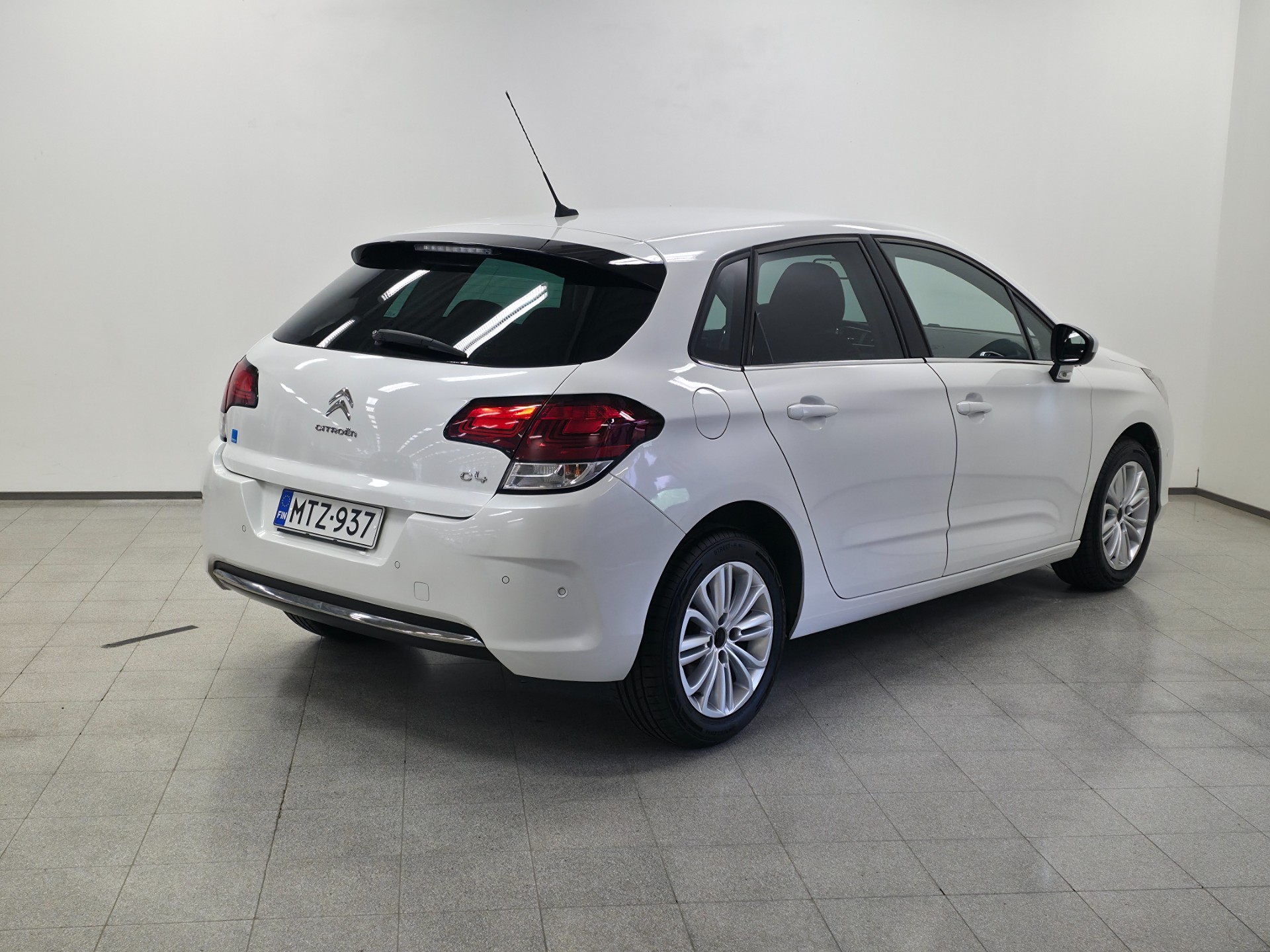 CITROEN C4 2016