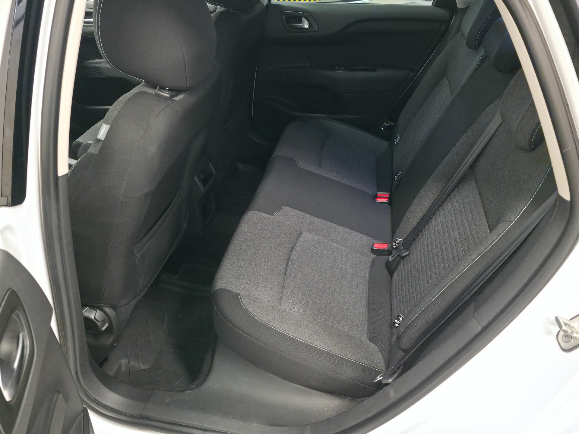 CITROEN C4 2016